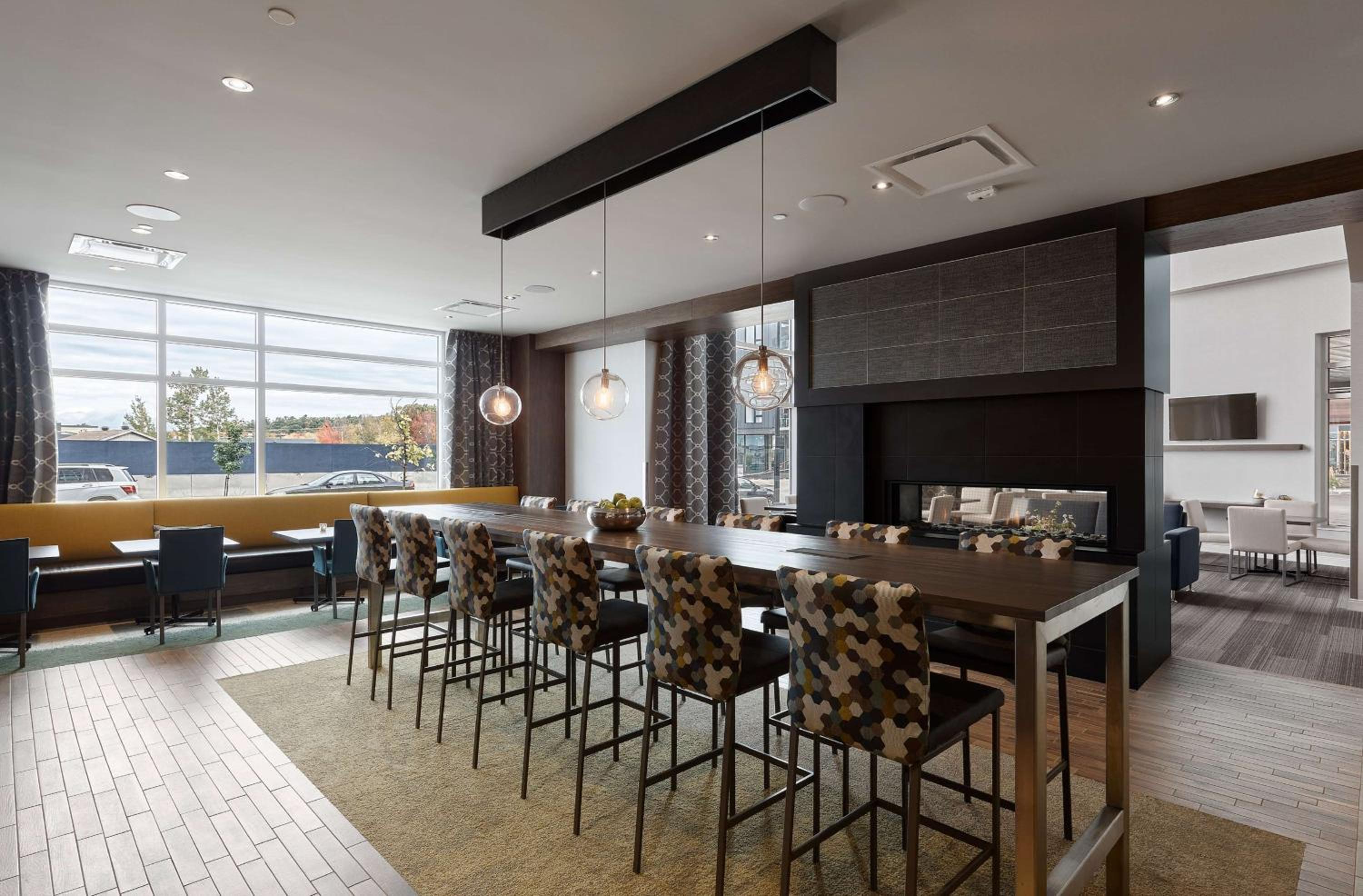 Levis Vacations - Hampton Inn Suites by Hilton Quebec City Levis - Property Image 31