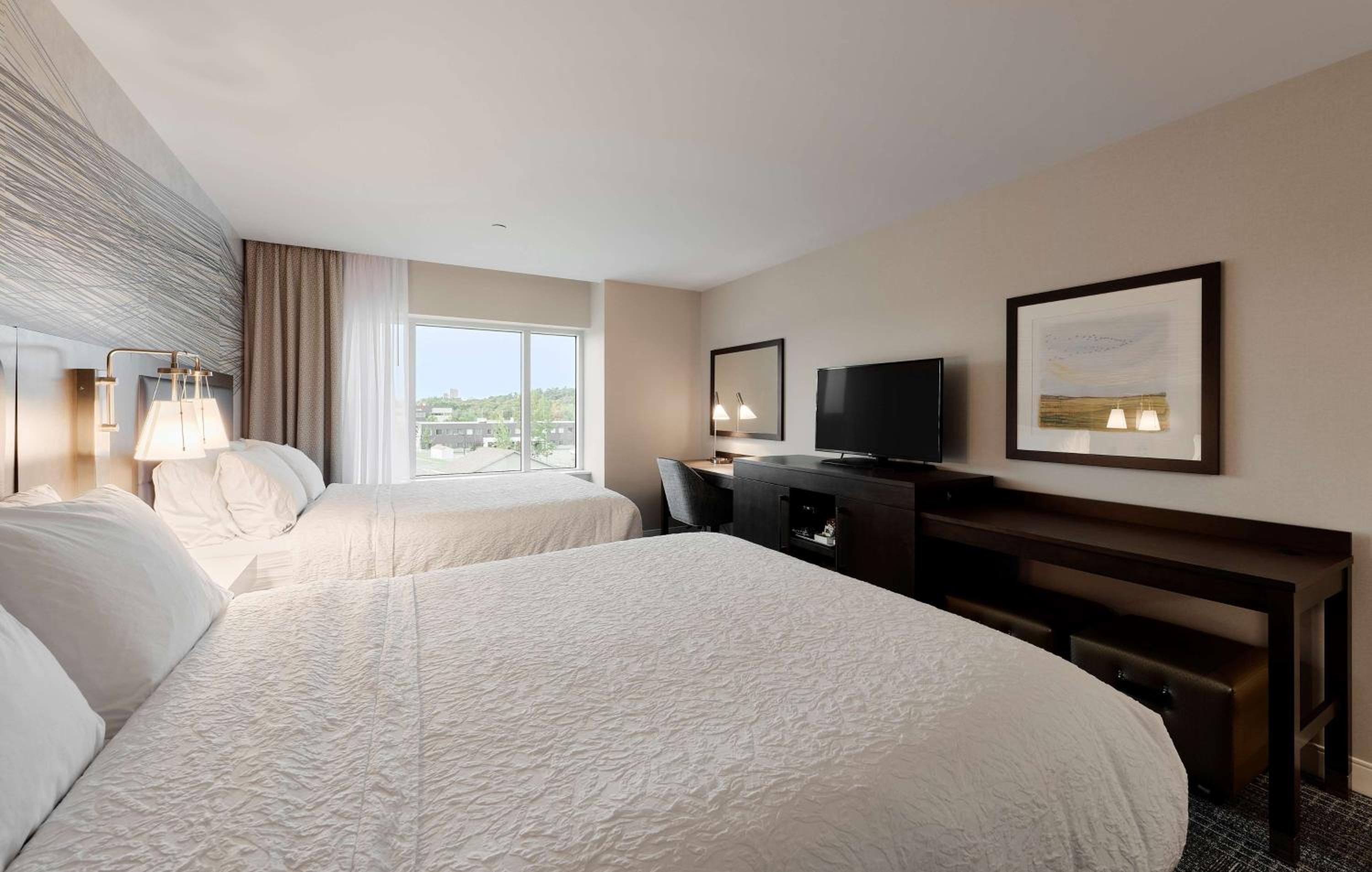 Levis Vacations - Hampton Inn Suites by Hilton Quebec City Levis - Property Image 14