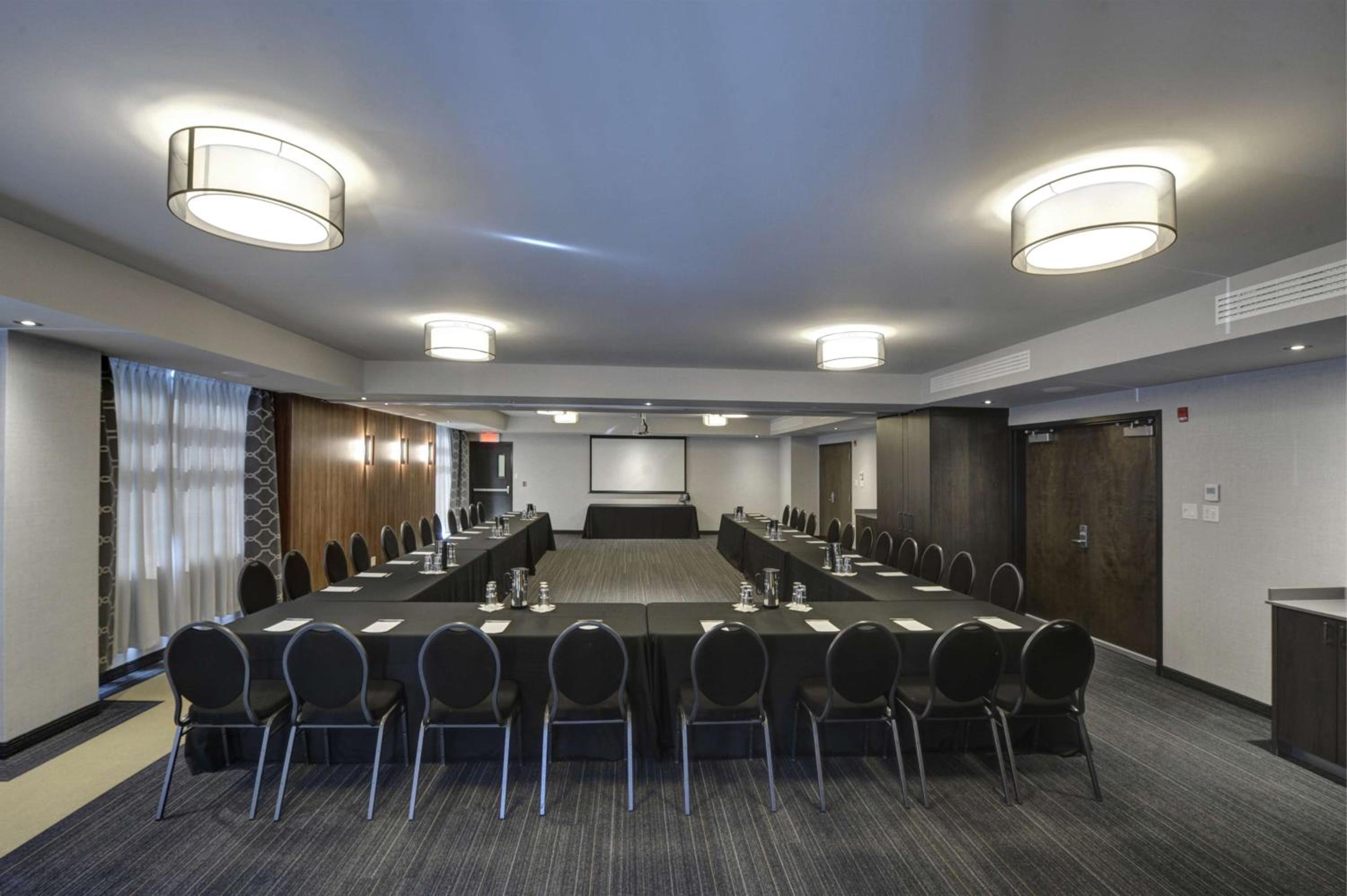 Levis Vacations - Hampton Inn Suites by Hilton Quebec City Levis - Property Image 21
