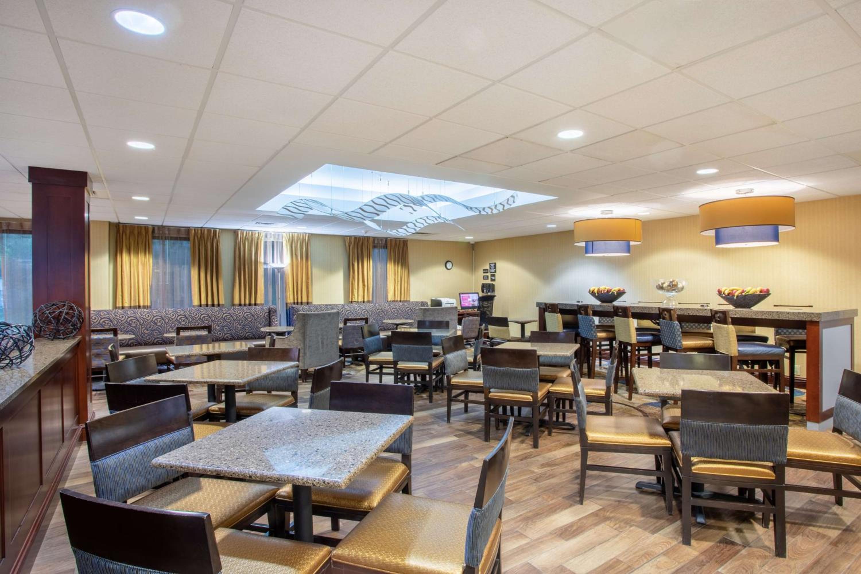 Fishkill Vacations - Hampton Inn Fishkill - Property Image 26