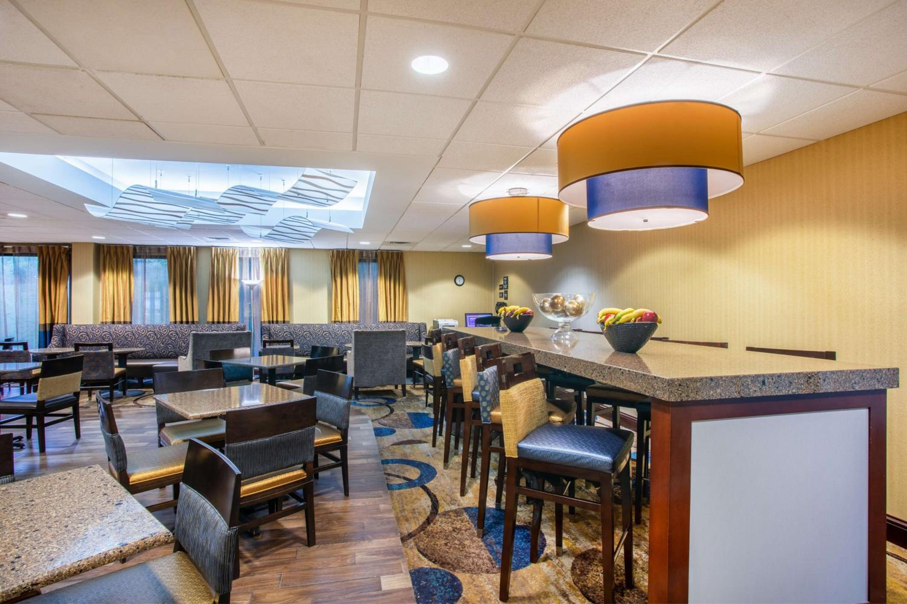 Fishkill Vacations - Hampton Inn Fishkill - Property Image 28