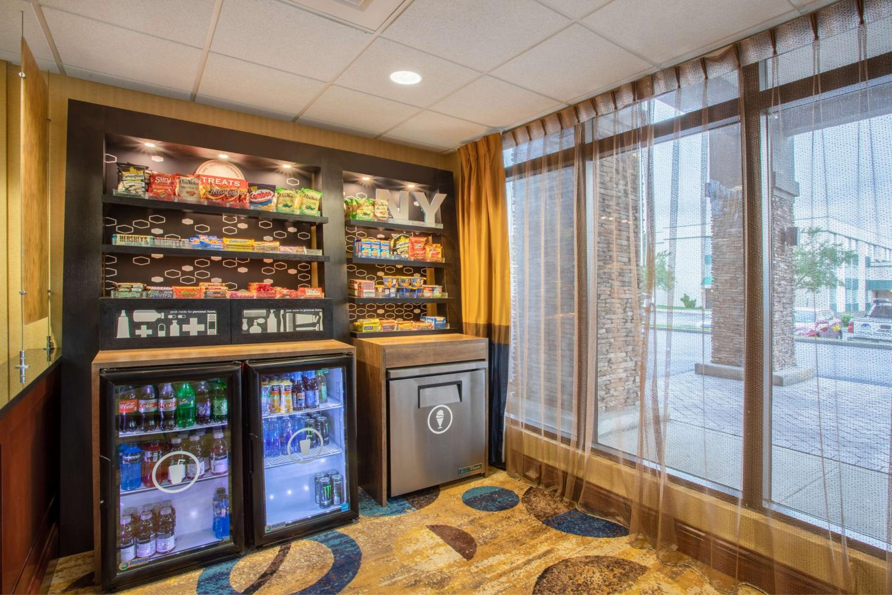 Fishkill Vacations - Hampton Inn Fishkill - Property Image 19