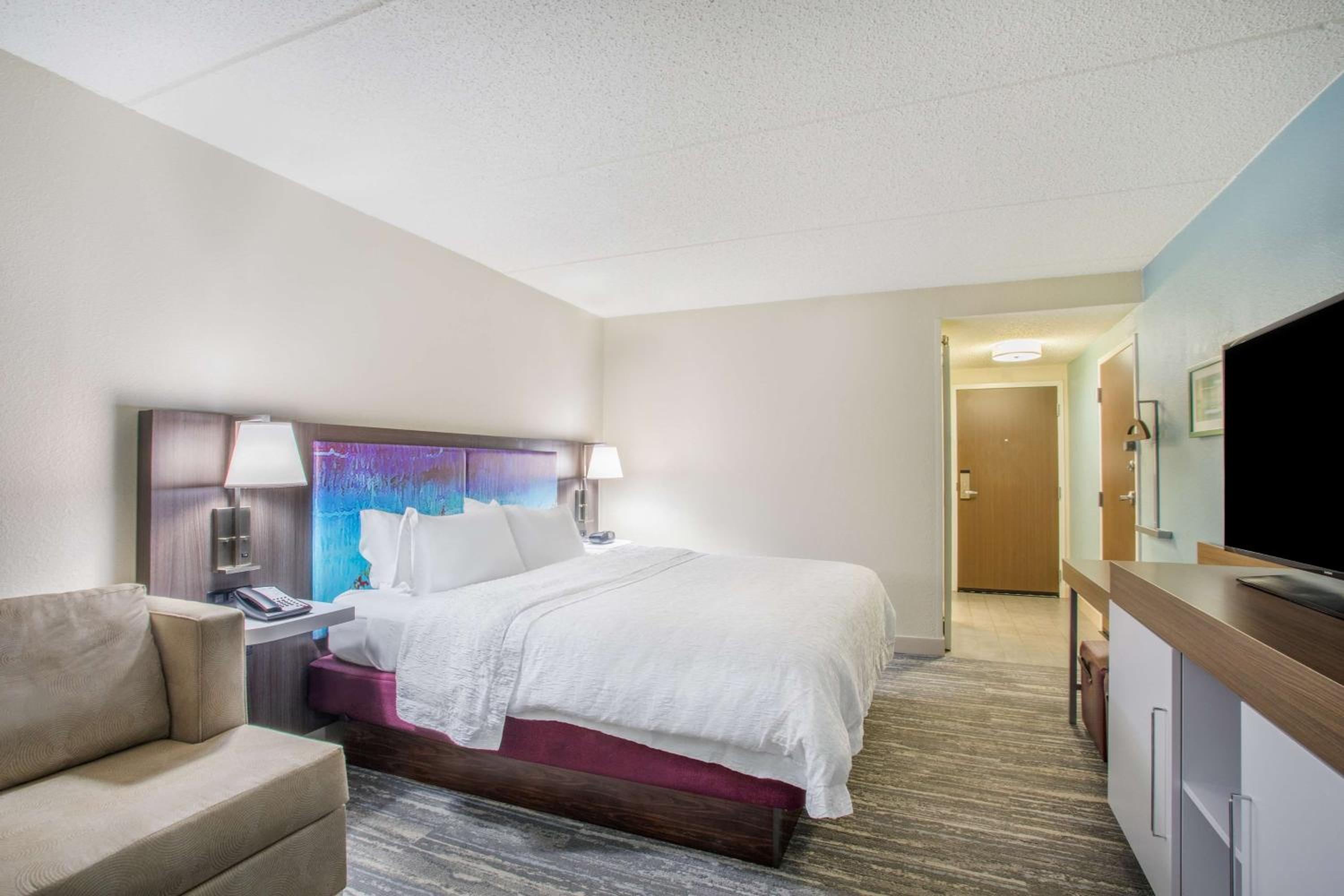 Fishkill Vacations - Hampton Inn Fishkill - Property Image 2