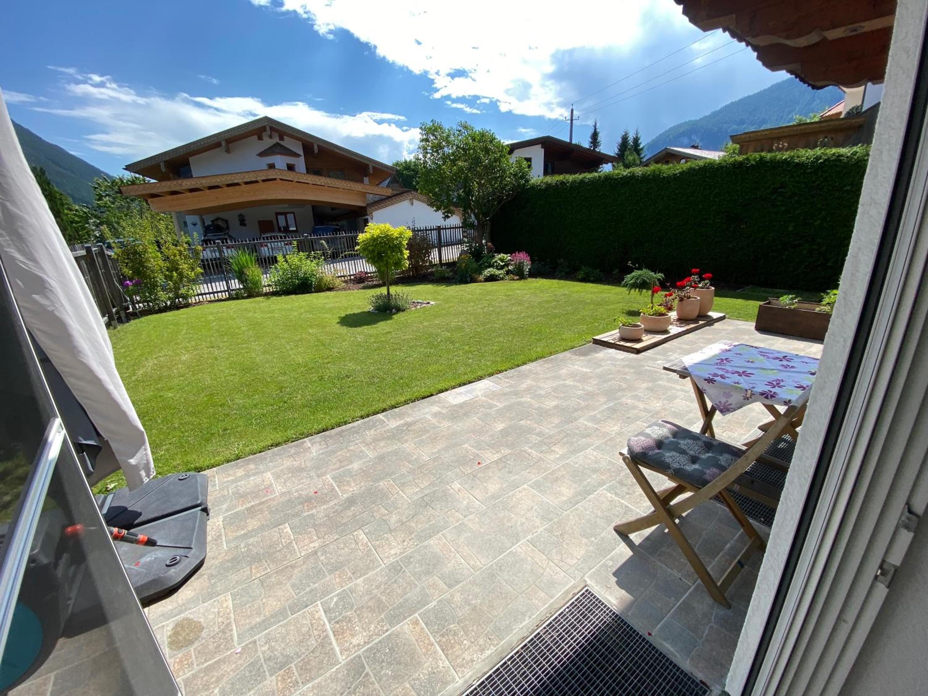 Ferienwohnung Rofanblick