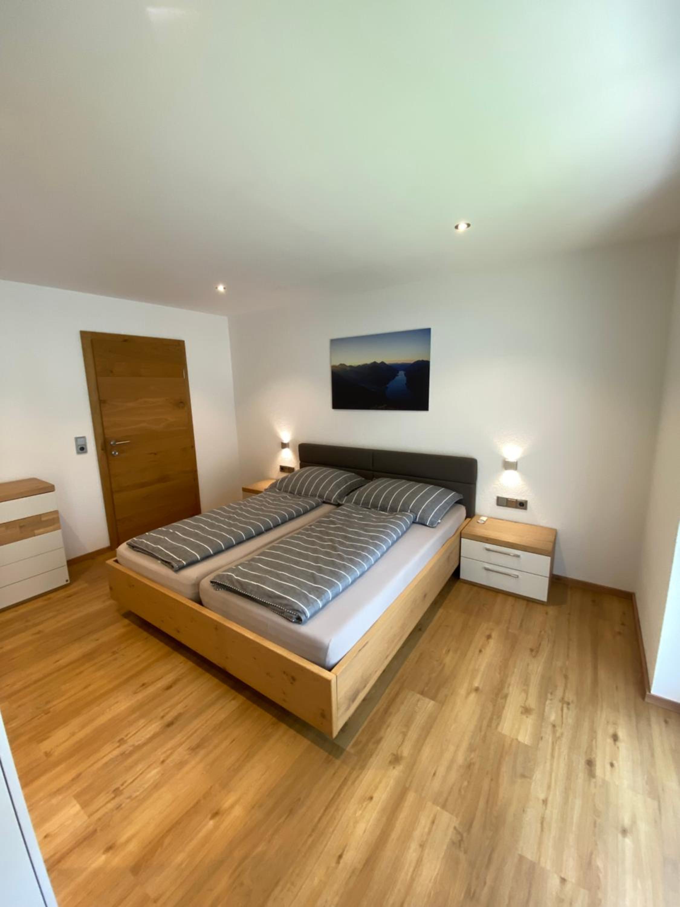 Ferienwohnung Rofanblick