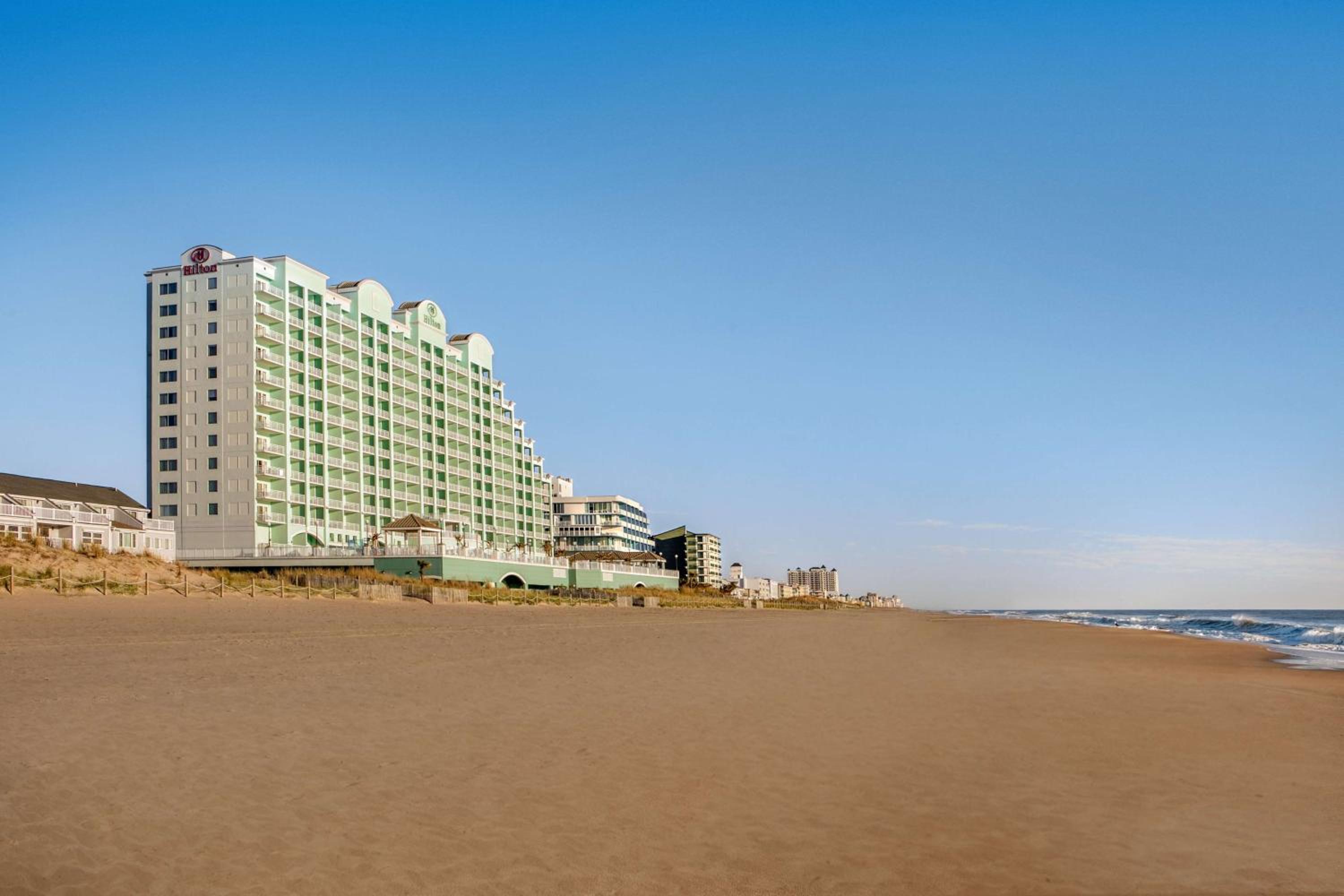 Hotel Hilton Suites Ocean City Oceanfront - Image 1