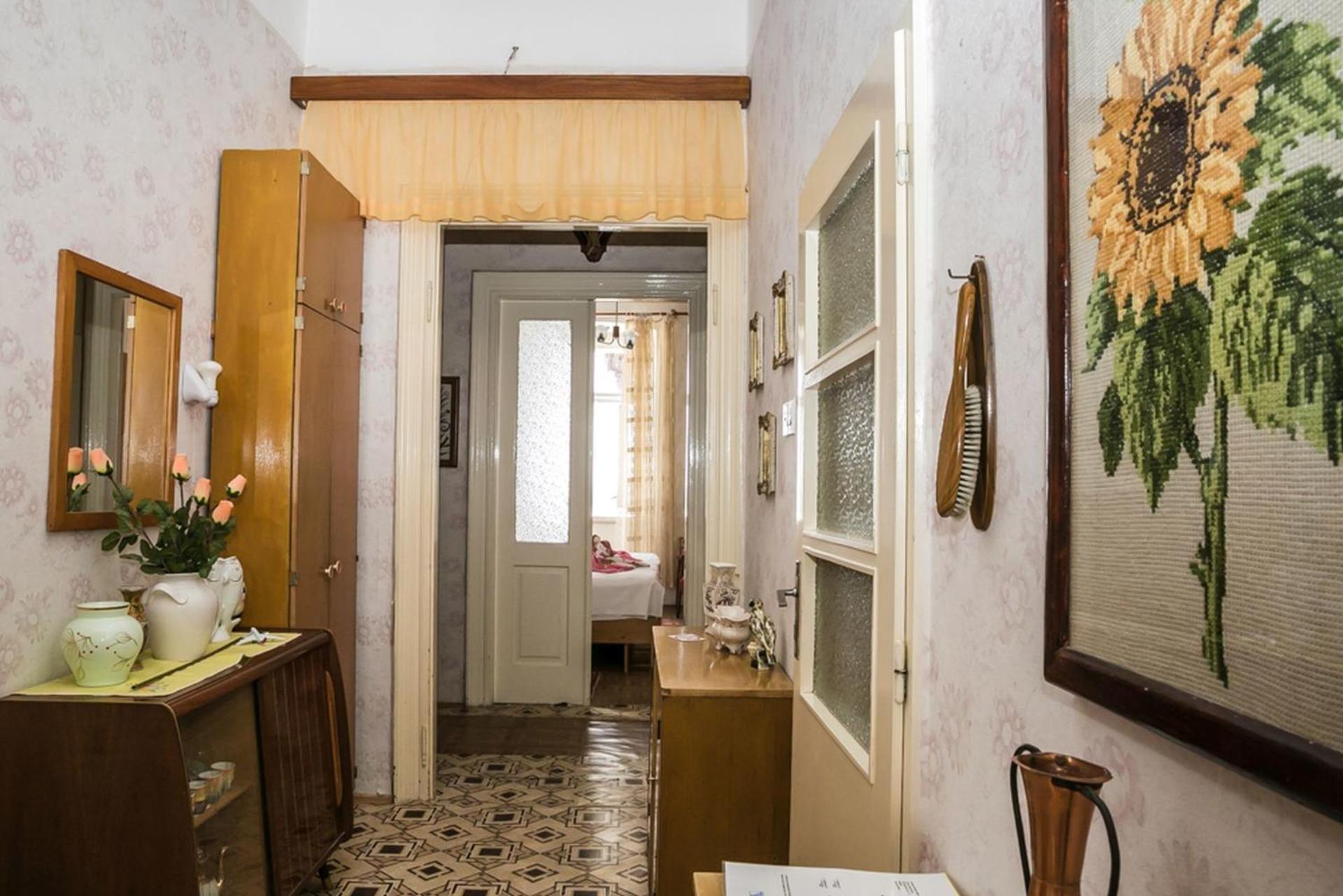 Apartments Martinetti view 4