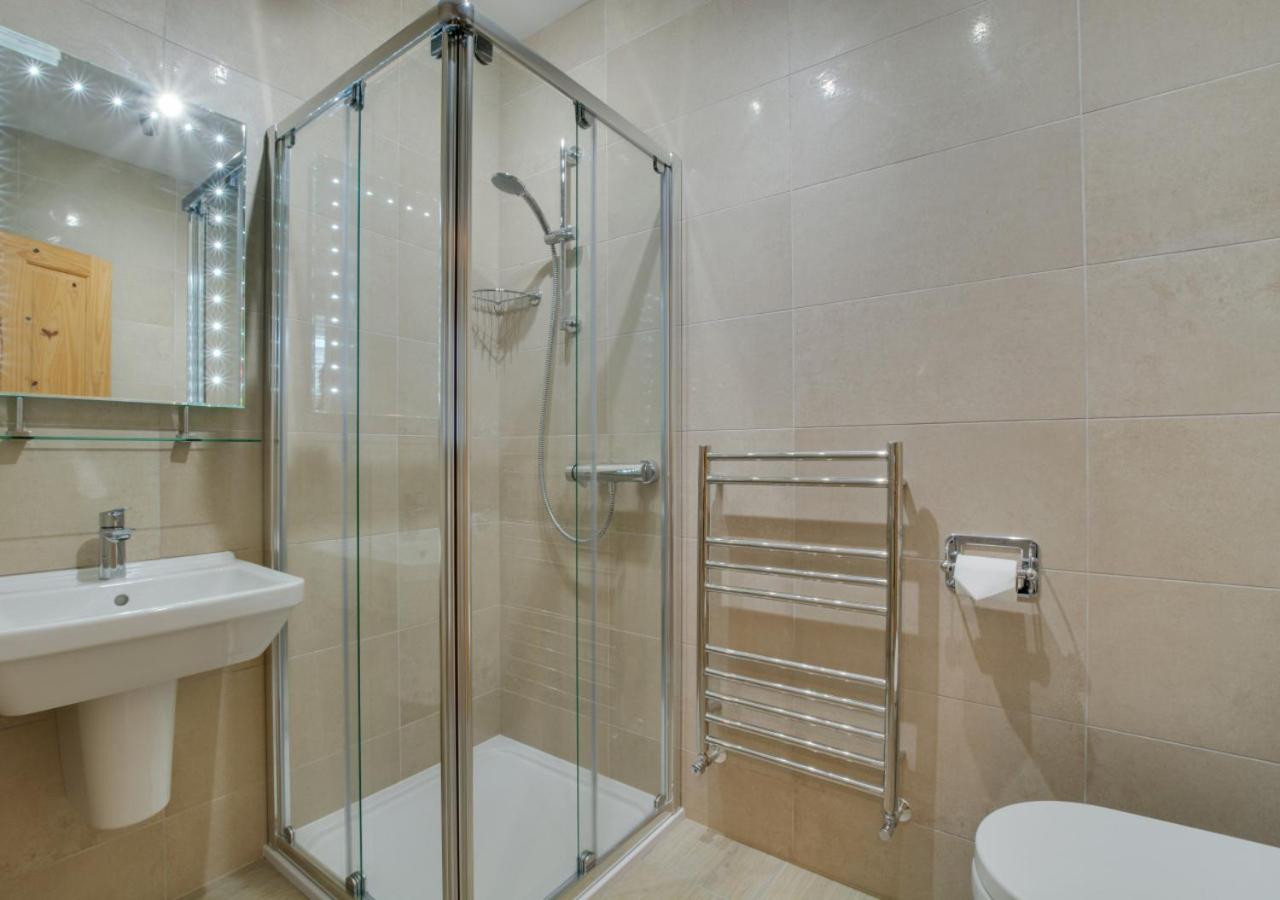 2 Bed in Padstow oc-p00134 view 5