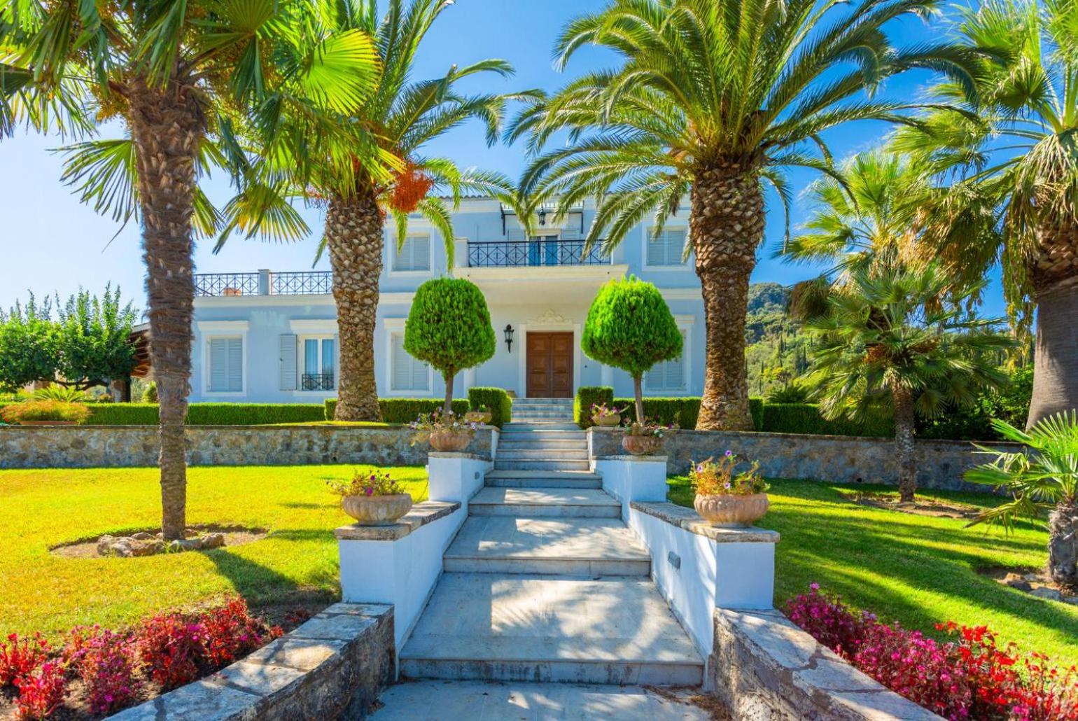 Hotel Villa Golden Tiara - Image 1