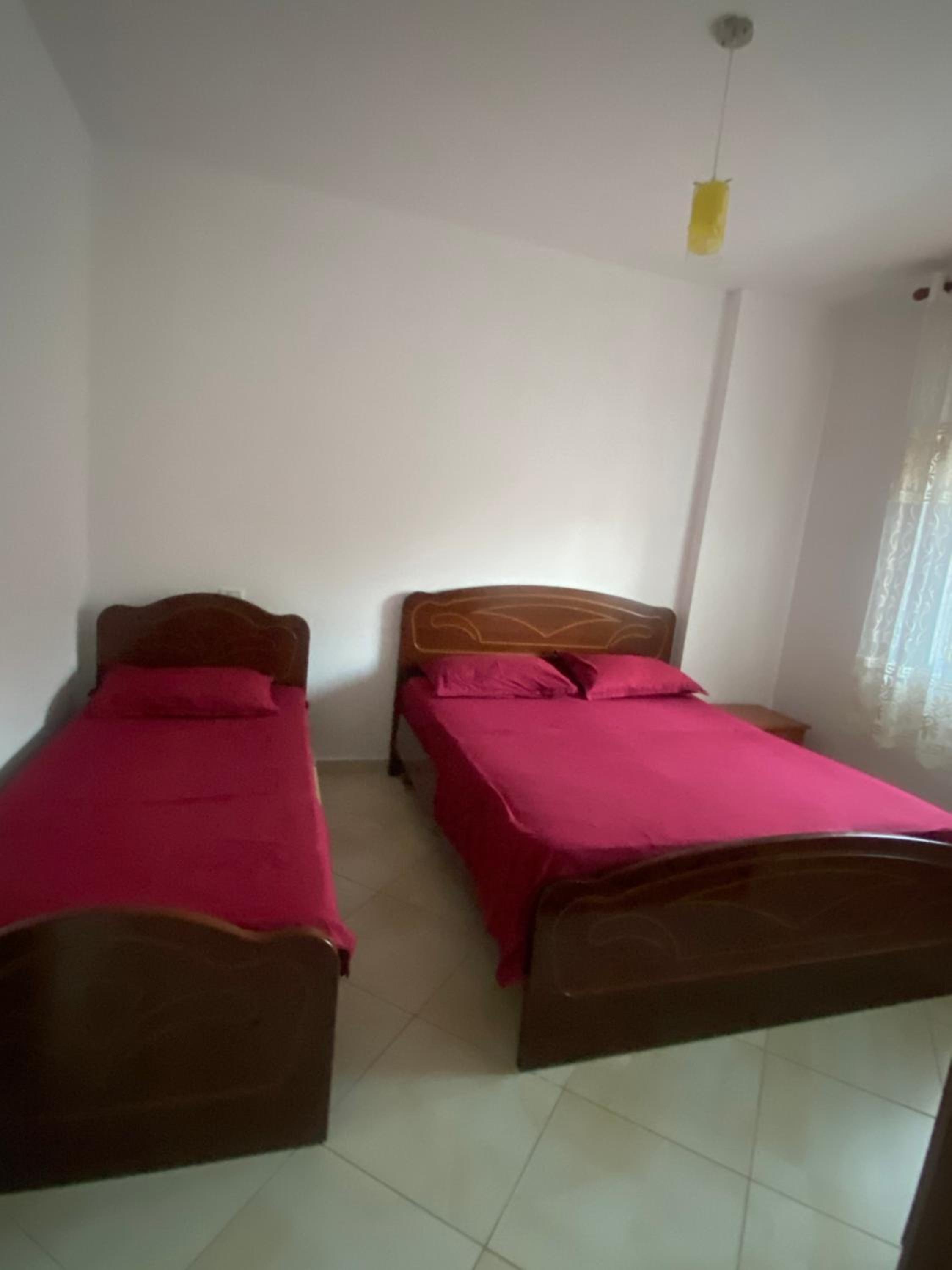 Zani’s Apartments