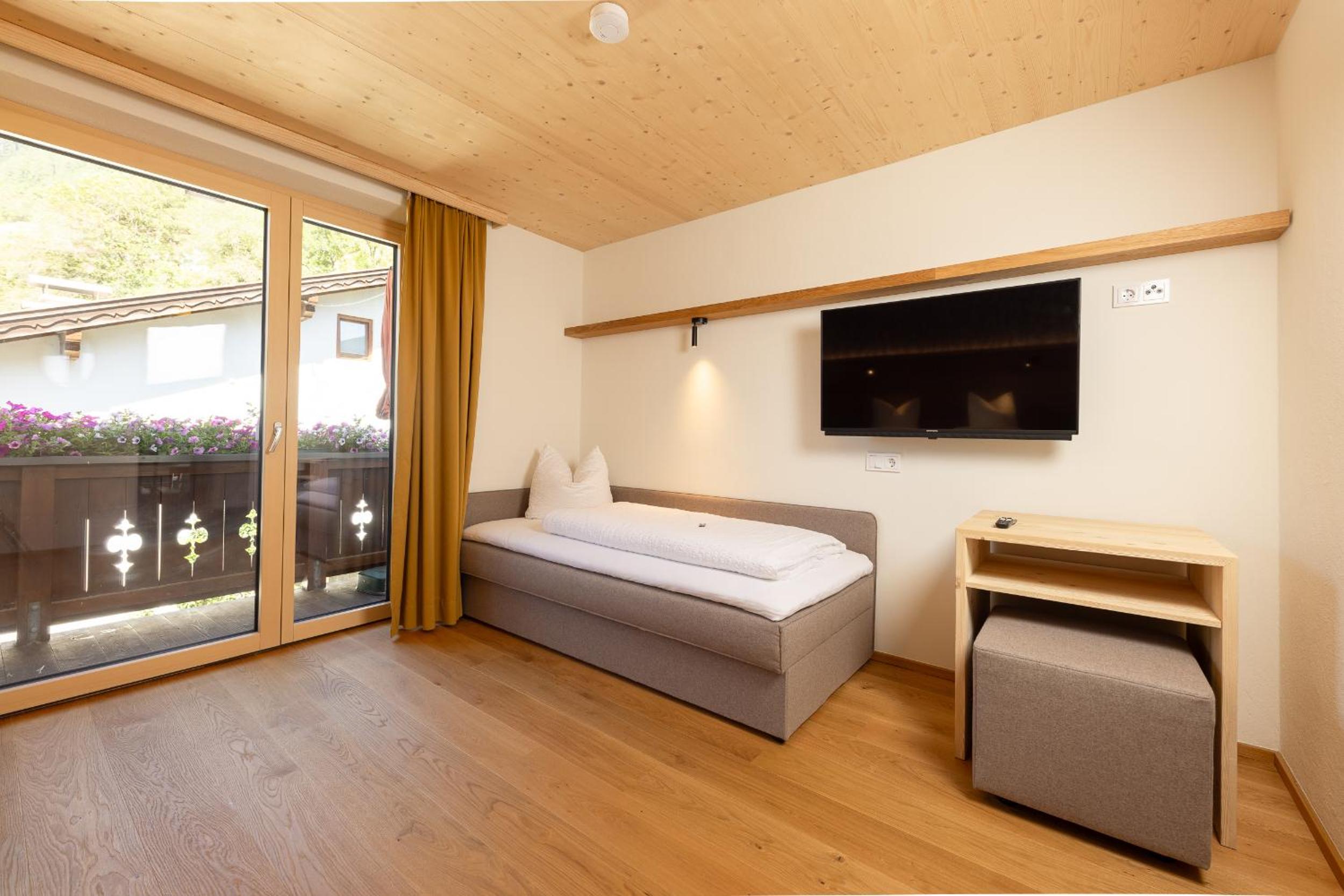 Pension Gulla - Ferienhaus Appartements B&B