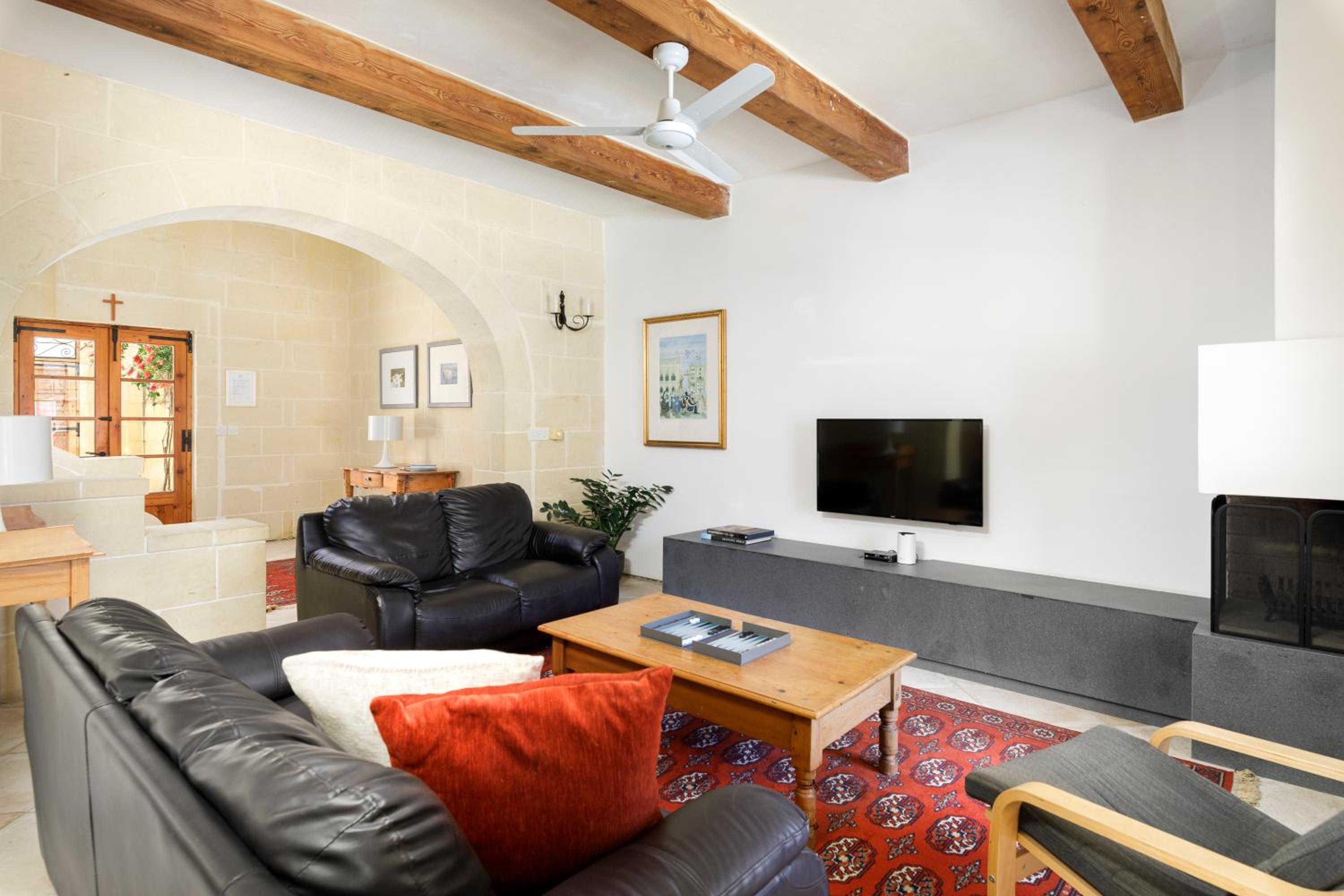 Dar ta' Censina Villa with Private Pool view 5