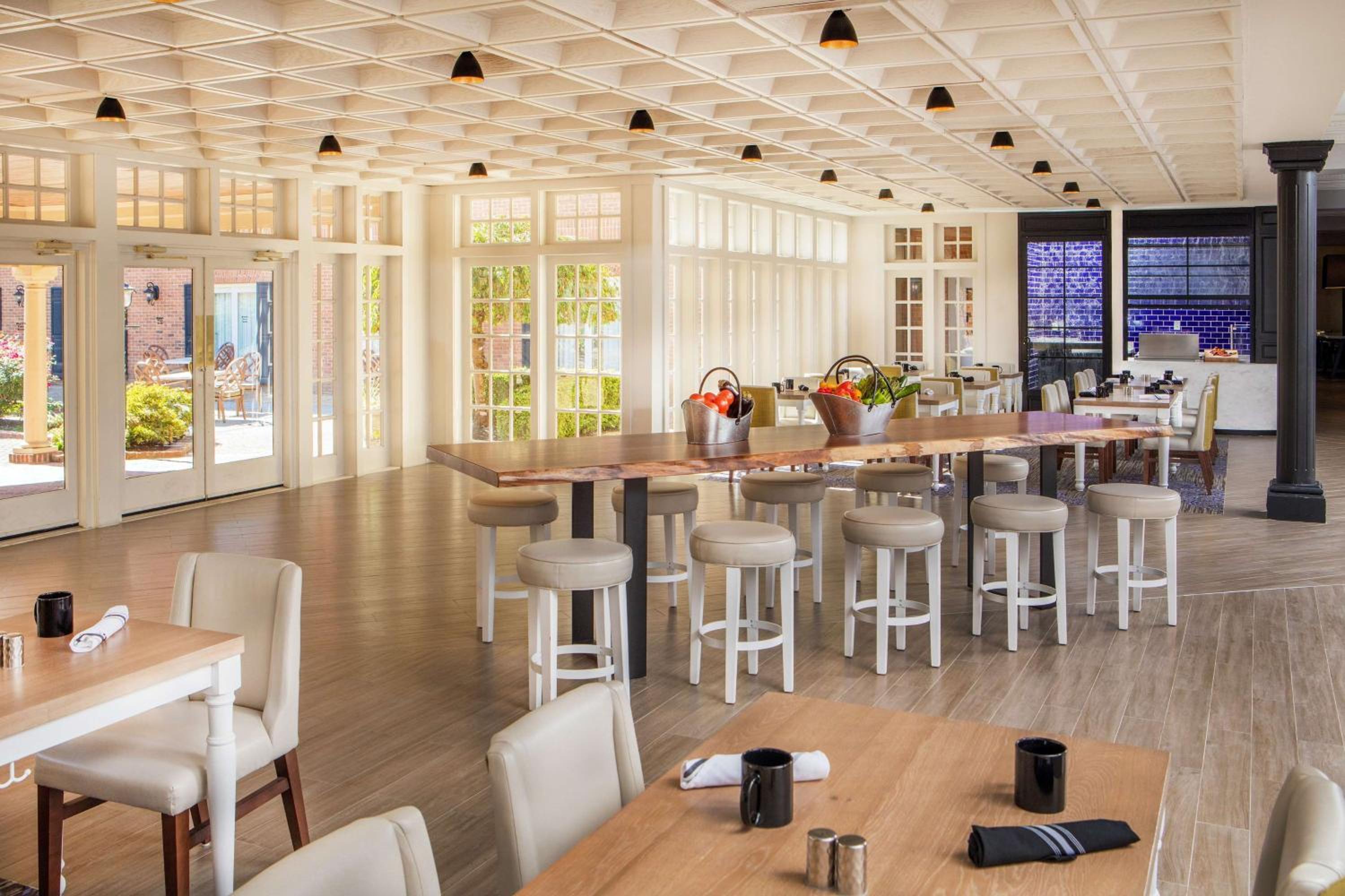 Newark Vacations - Hilton Wilmington/Christiana - Property Image 7
