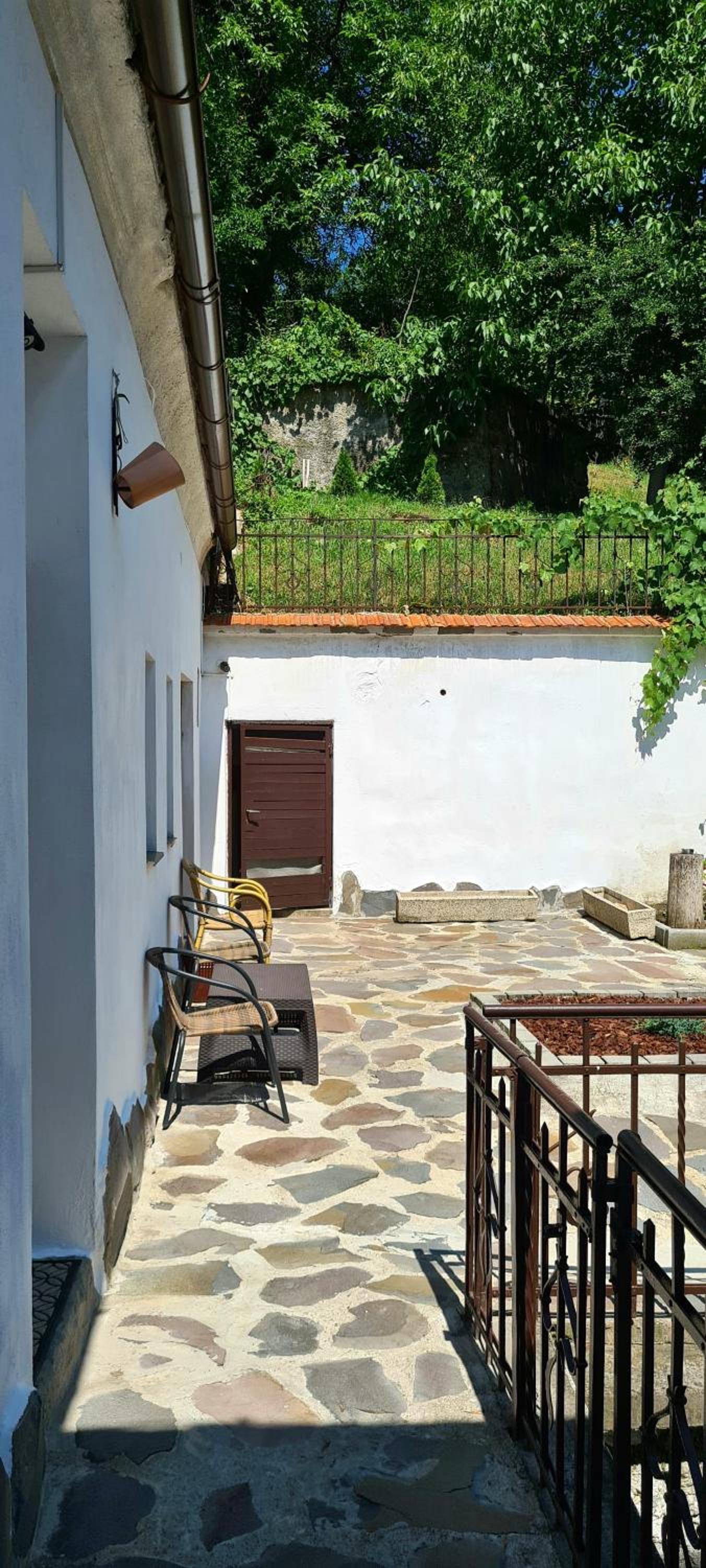 Photo 45