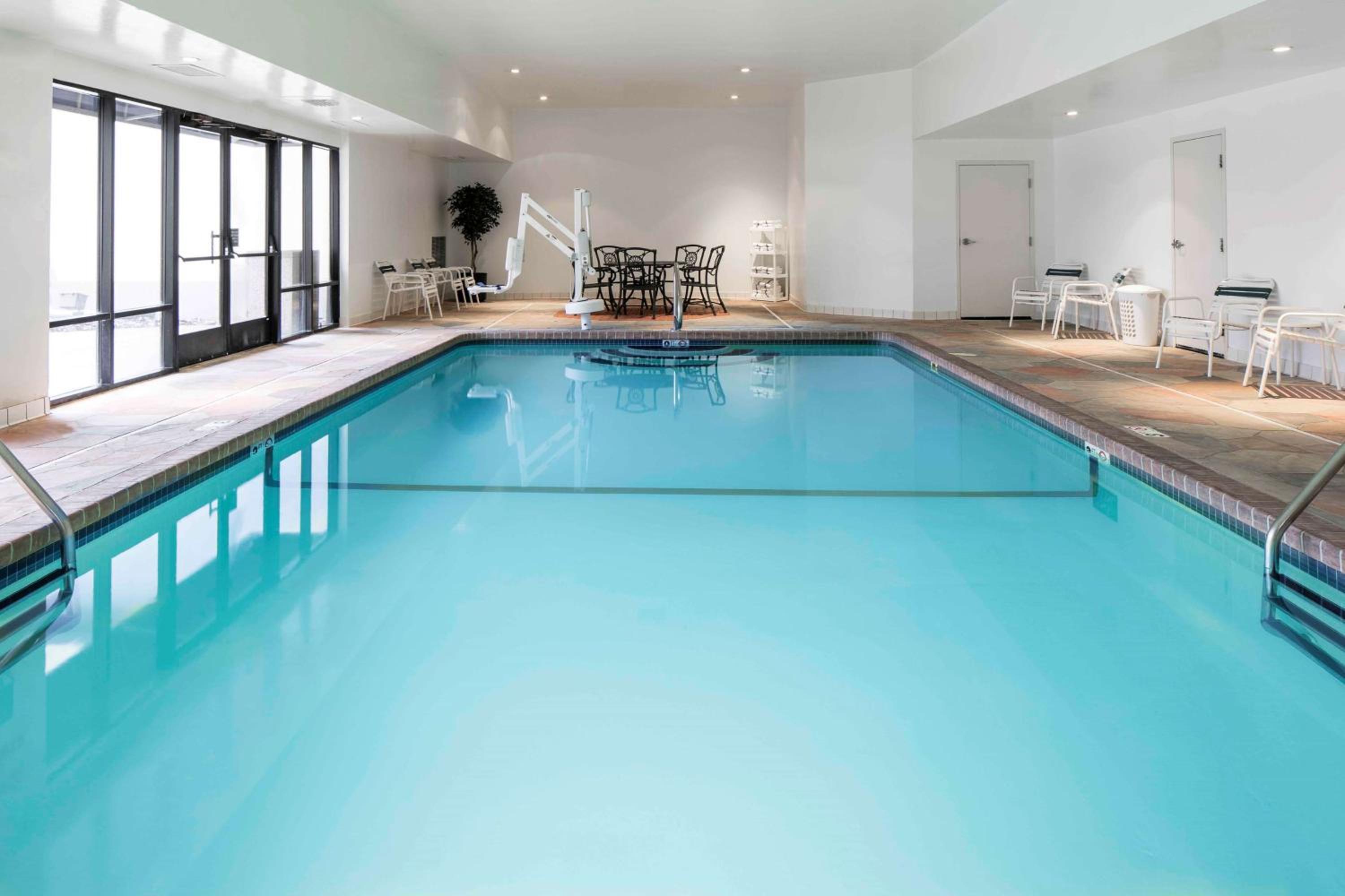 Hampton Inn Kansas City/Shawnee Mission - Property Image 19