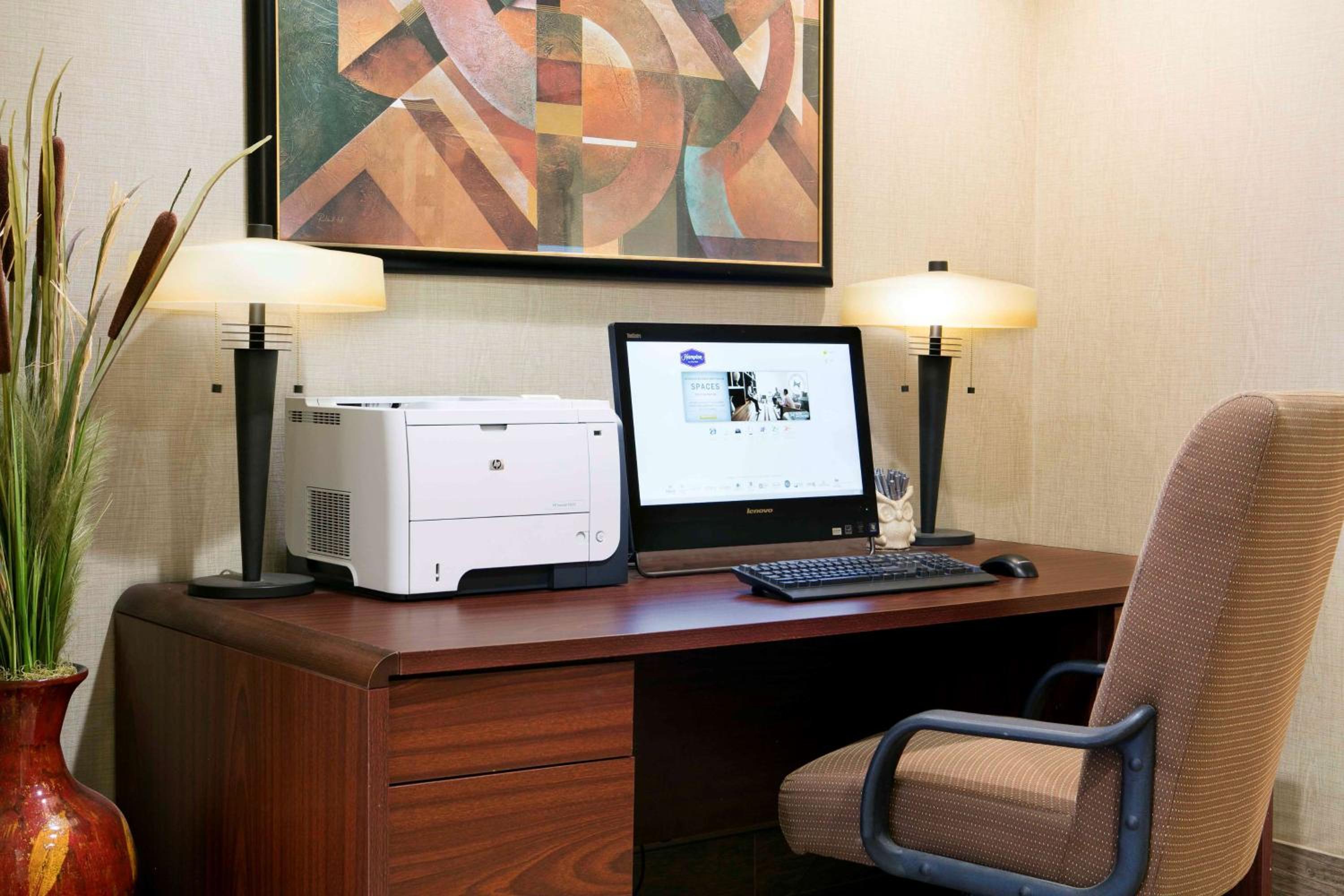 Hampton Inn Kansas City/Shawnee Mission - Property Image 3