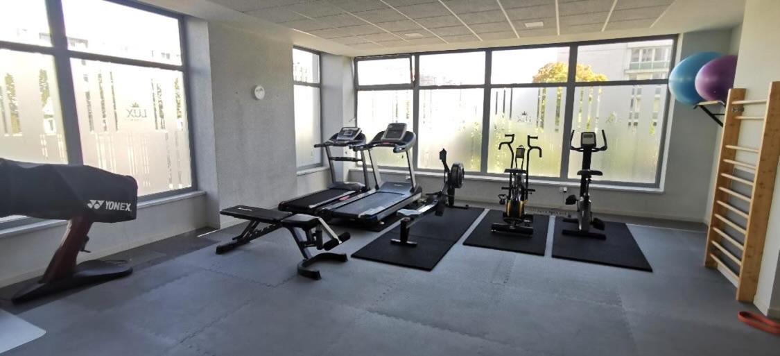 LUX residence, A/C, VIP parking, city view view 5