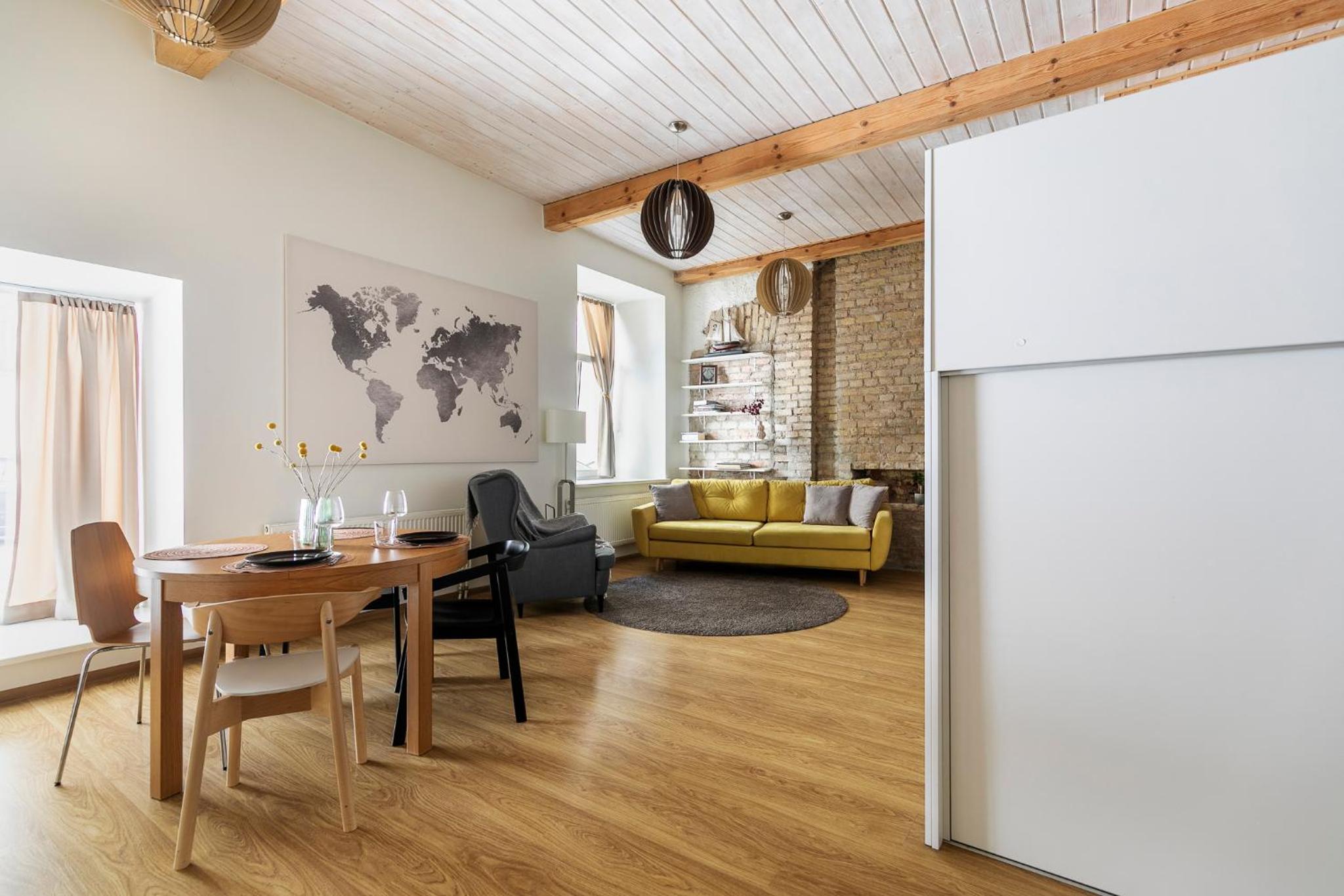 Cozy studio apartment central