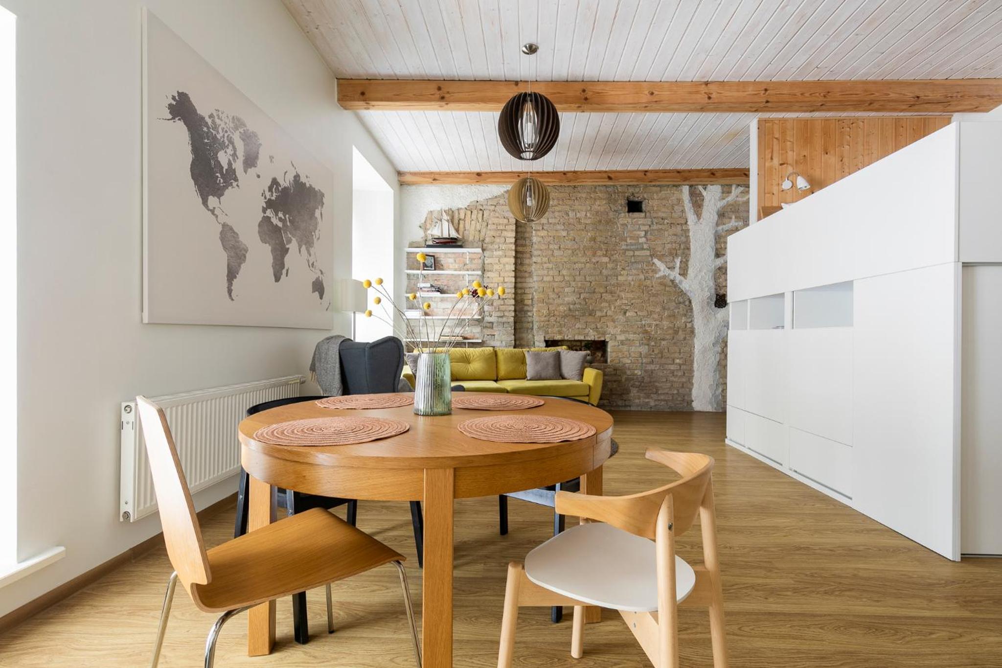 Cozy studio apartment central