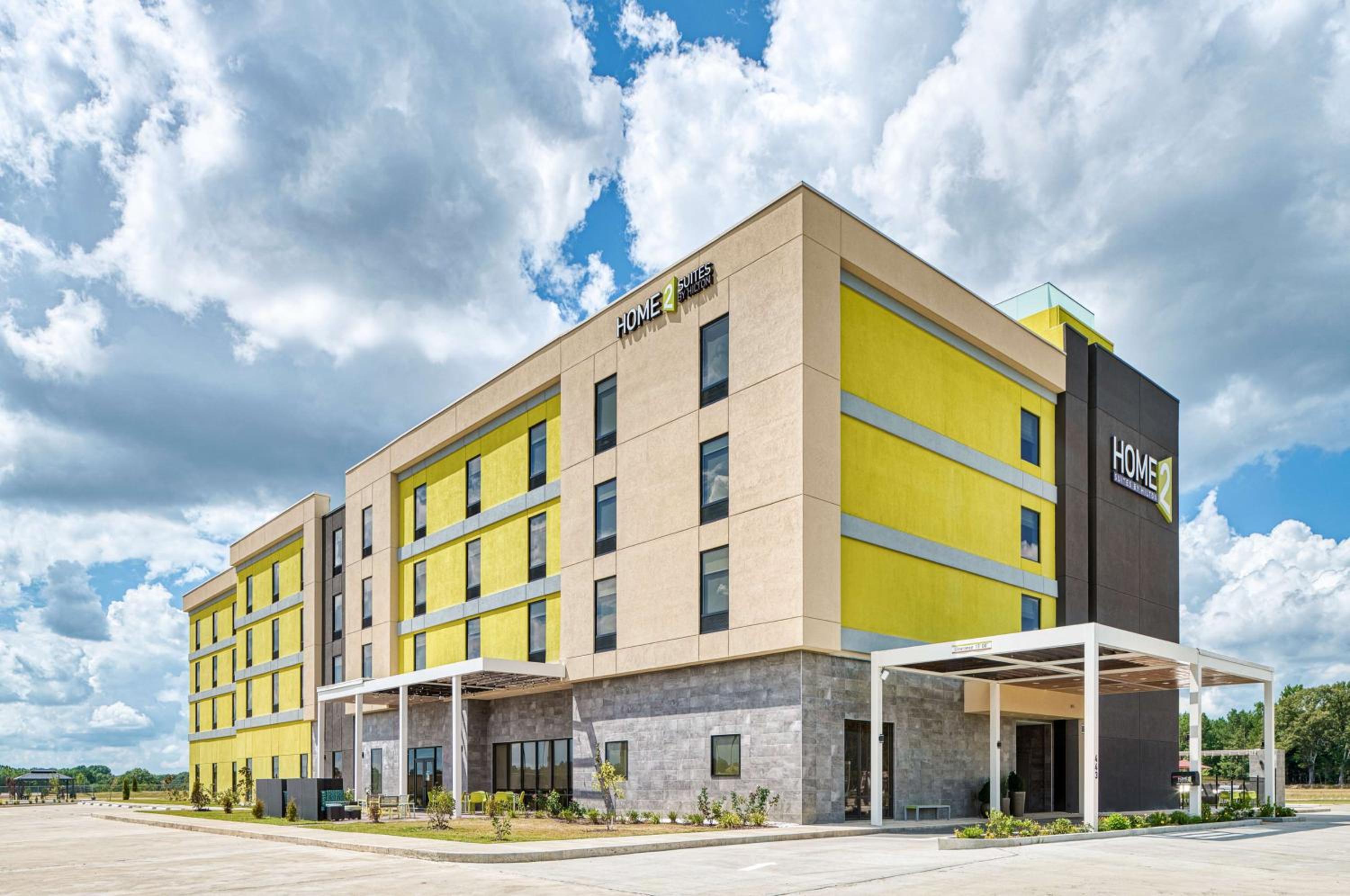Batesville Vacations - Home2 Suites By Hilton Batesville - Property Image 1