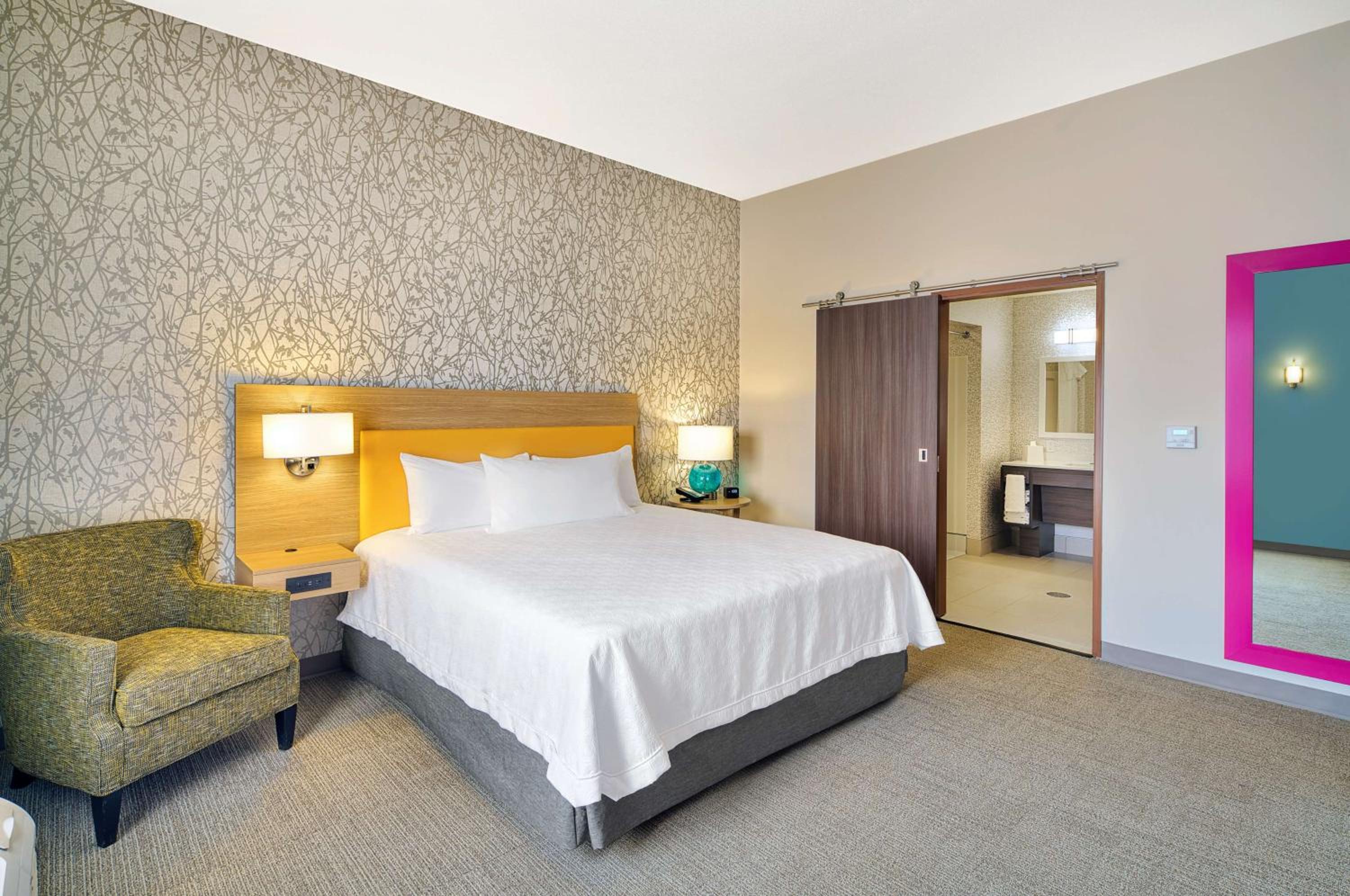 Batesville Vacations - Home2 Suites By Hilton Batesville - Property Image 5