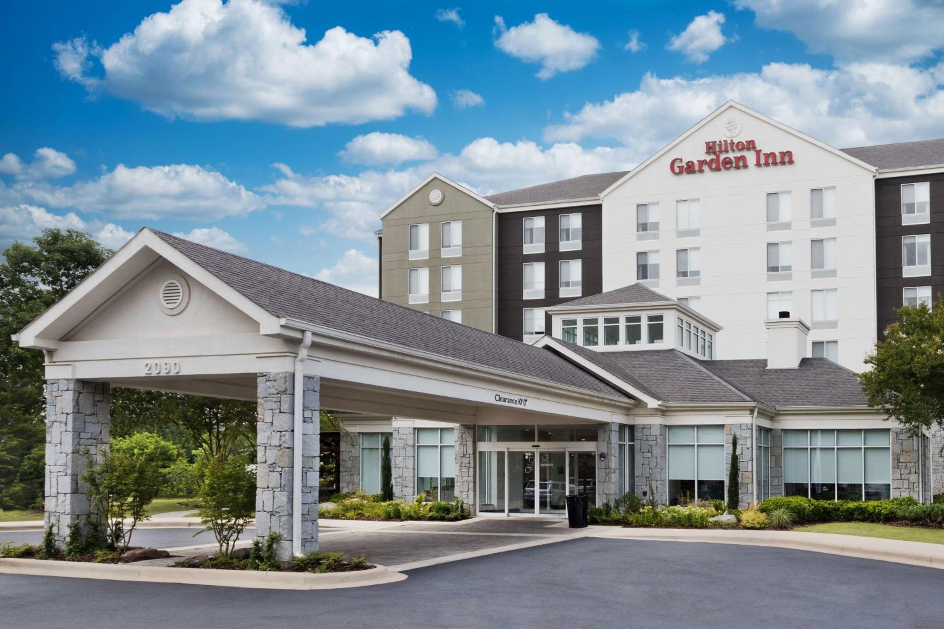 Hotel Hilton Garden Inn Birmingham SE/Liberty Park - Image 1