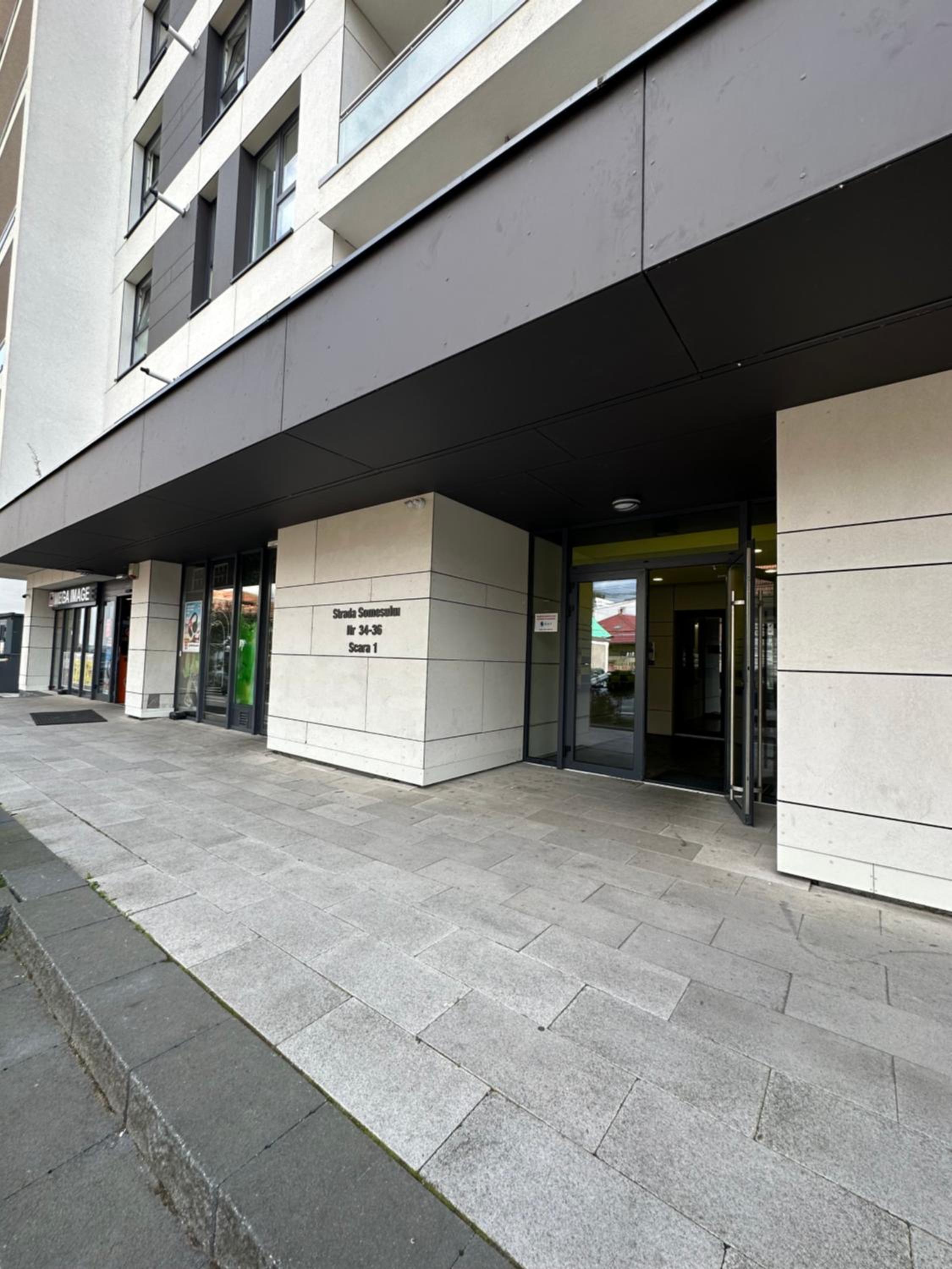 Kharisma Apartment-Free Parking-Ultracentral