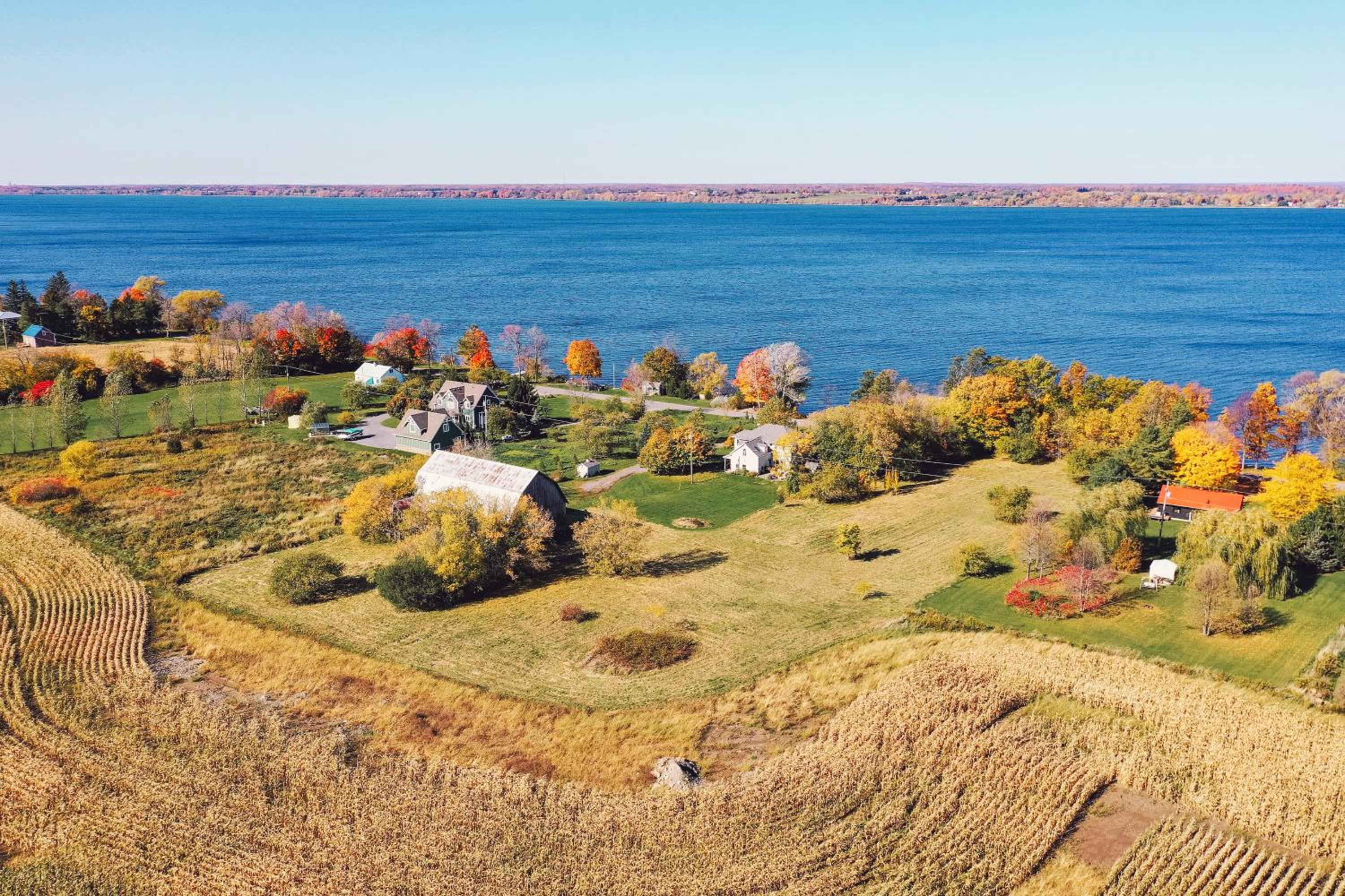Loyalist Lakehouse with Private Beach