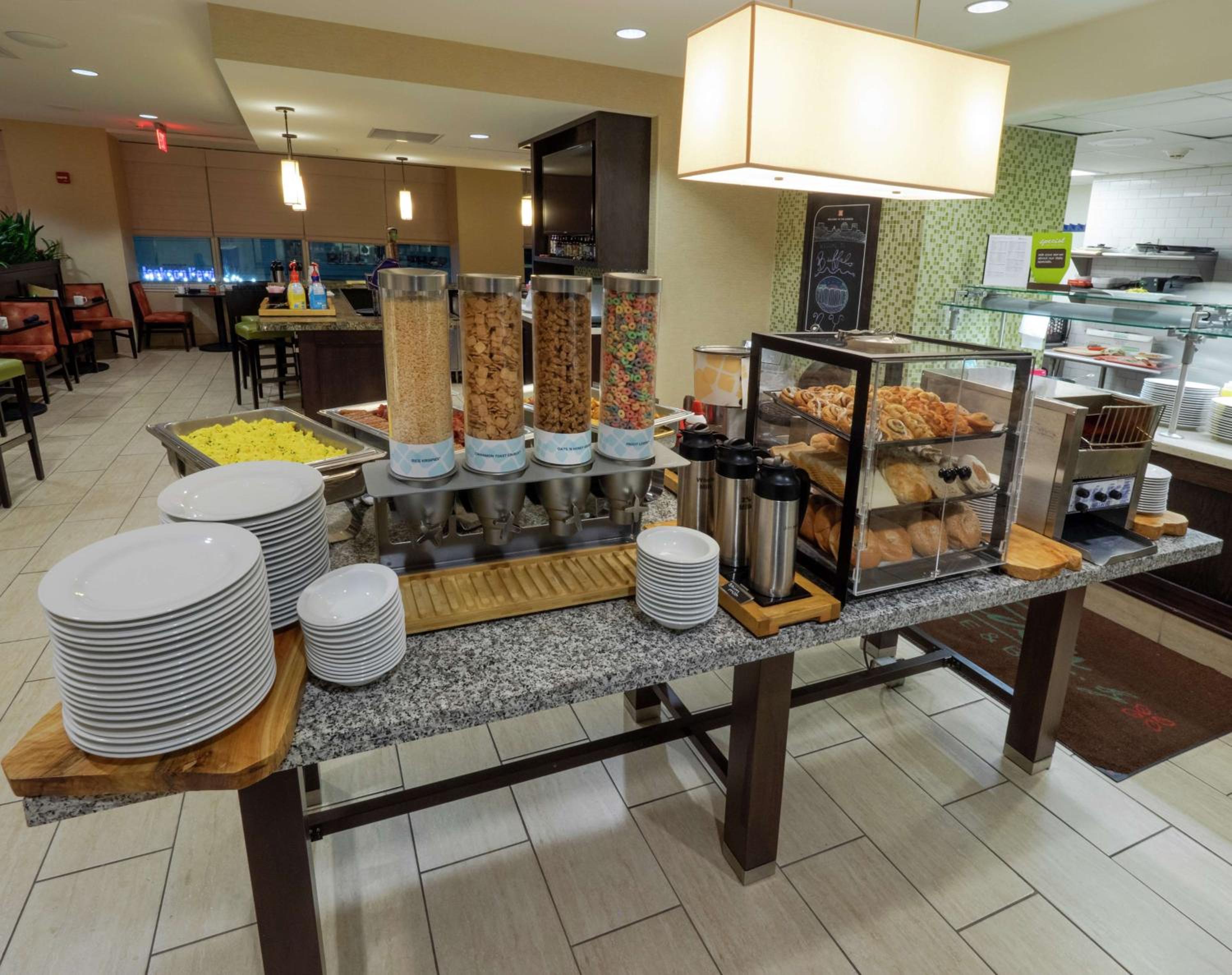 Buffalo Vacations - The Hilton Garden Inn Buffalo-Downtown - Property Image 11