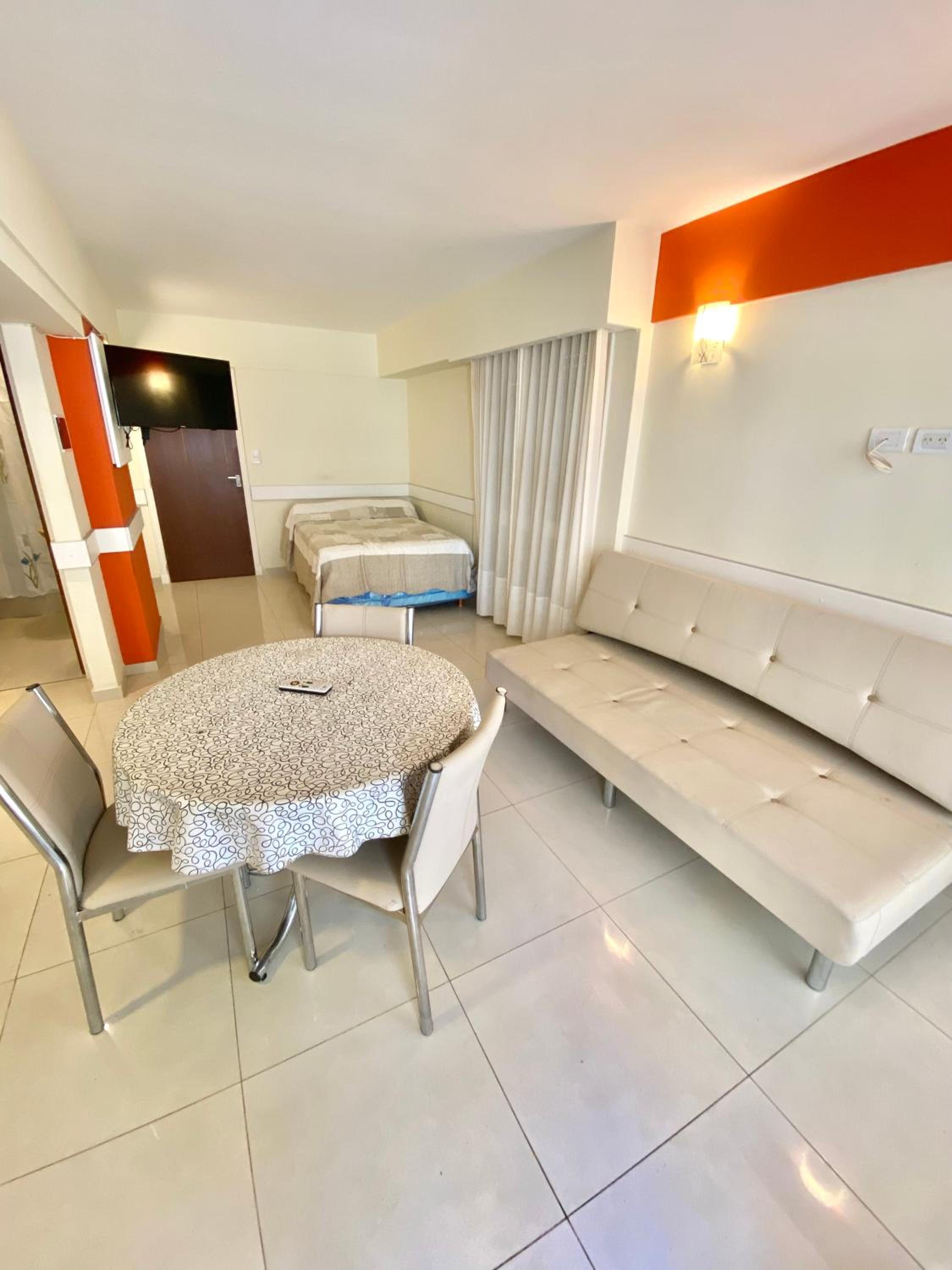 Moderno monoambiente con vista al mar zona centro