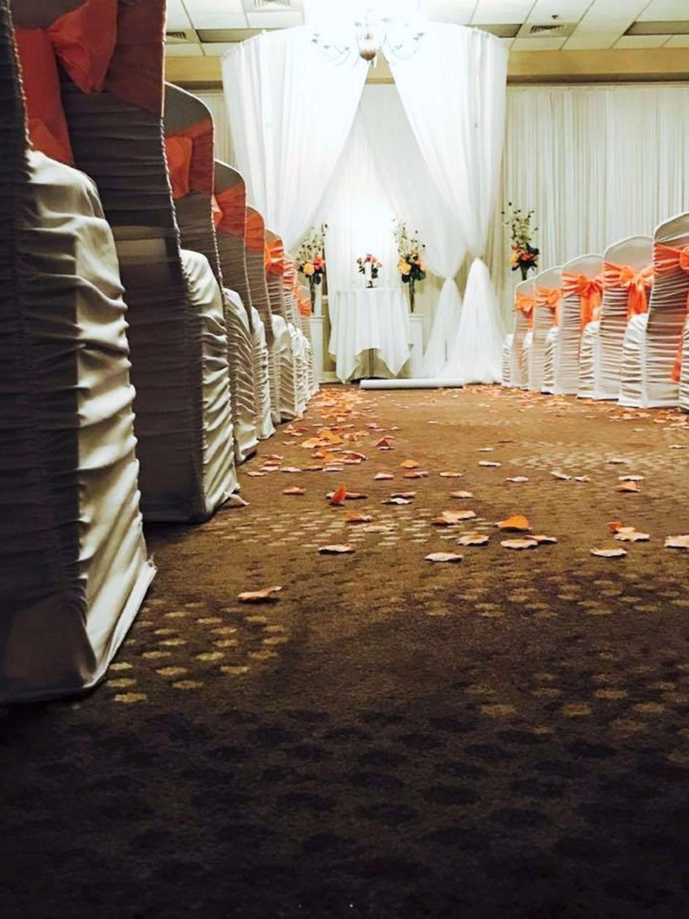 Bloomington Vacations - DoubleTree by Hilton Bloomington - Property Image 12