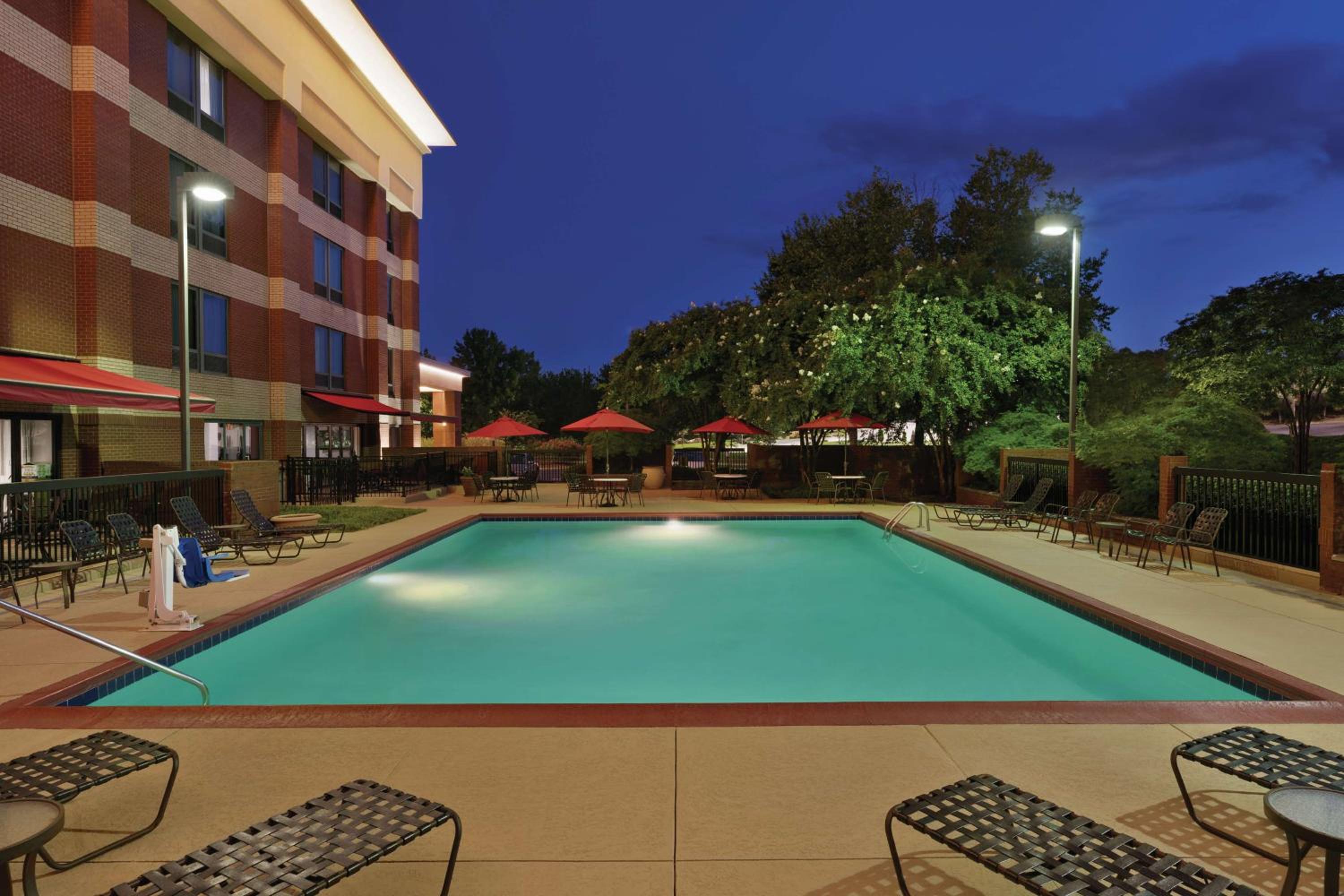 Hampton Inn Atlanta-Stone Mountain - Property Image 11