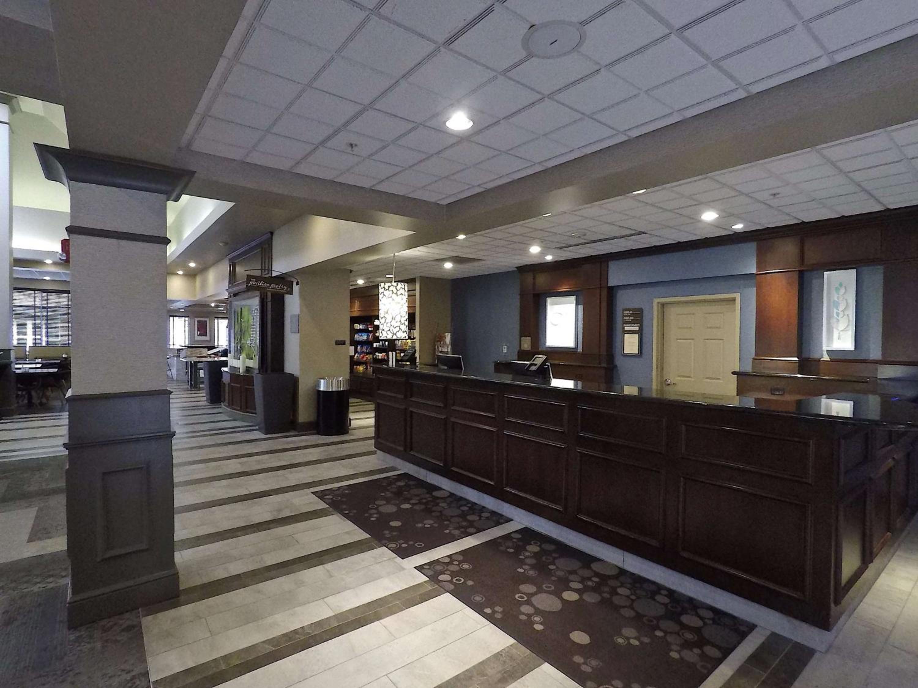 Des Moines Vacations - Hilton Garden Inn West Des Moines - Property Image 1