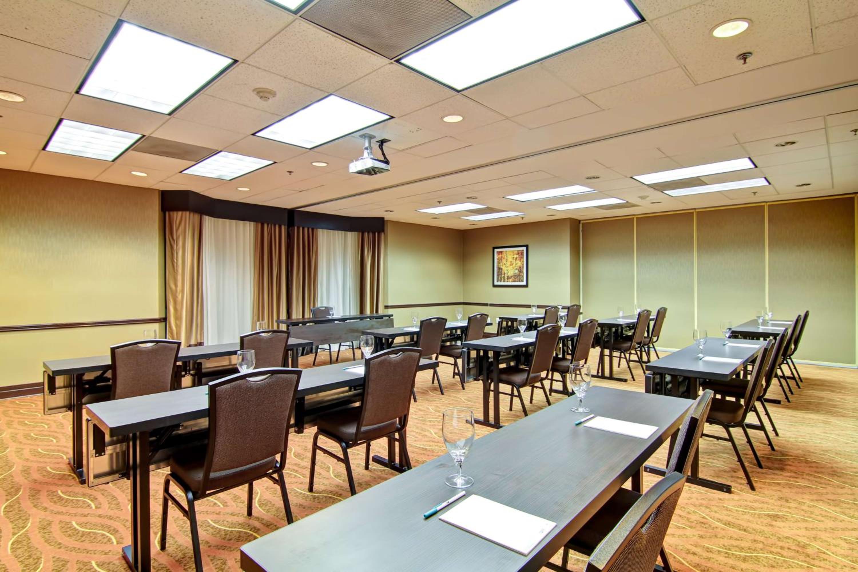 Homewood Suites Houston Kingwood Parc Airport Area - Property Image 1