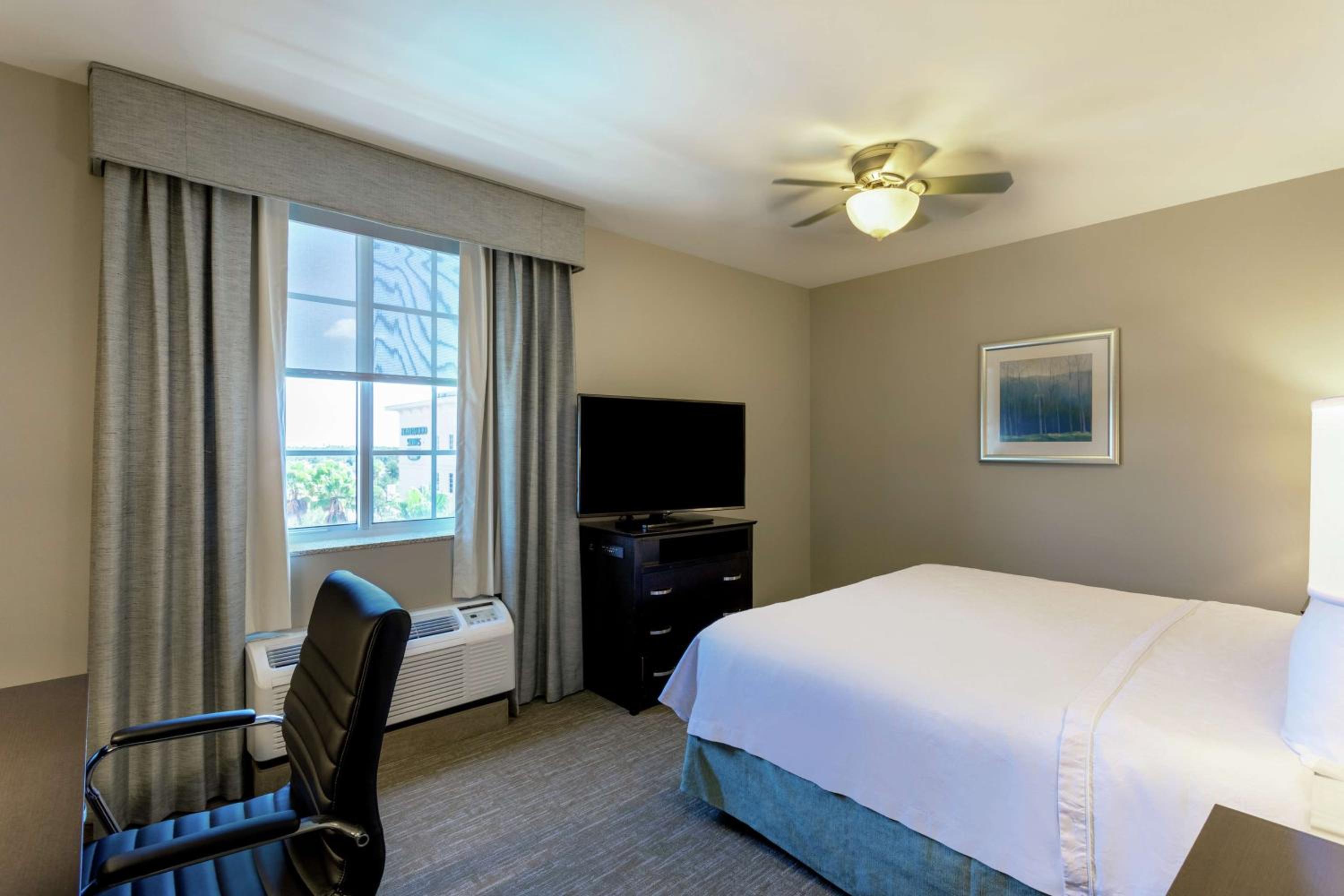 West Palm Beach Vacations - Homewood Suites Port Saint Lucie-Tradition - Property Image 1
