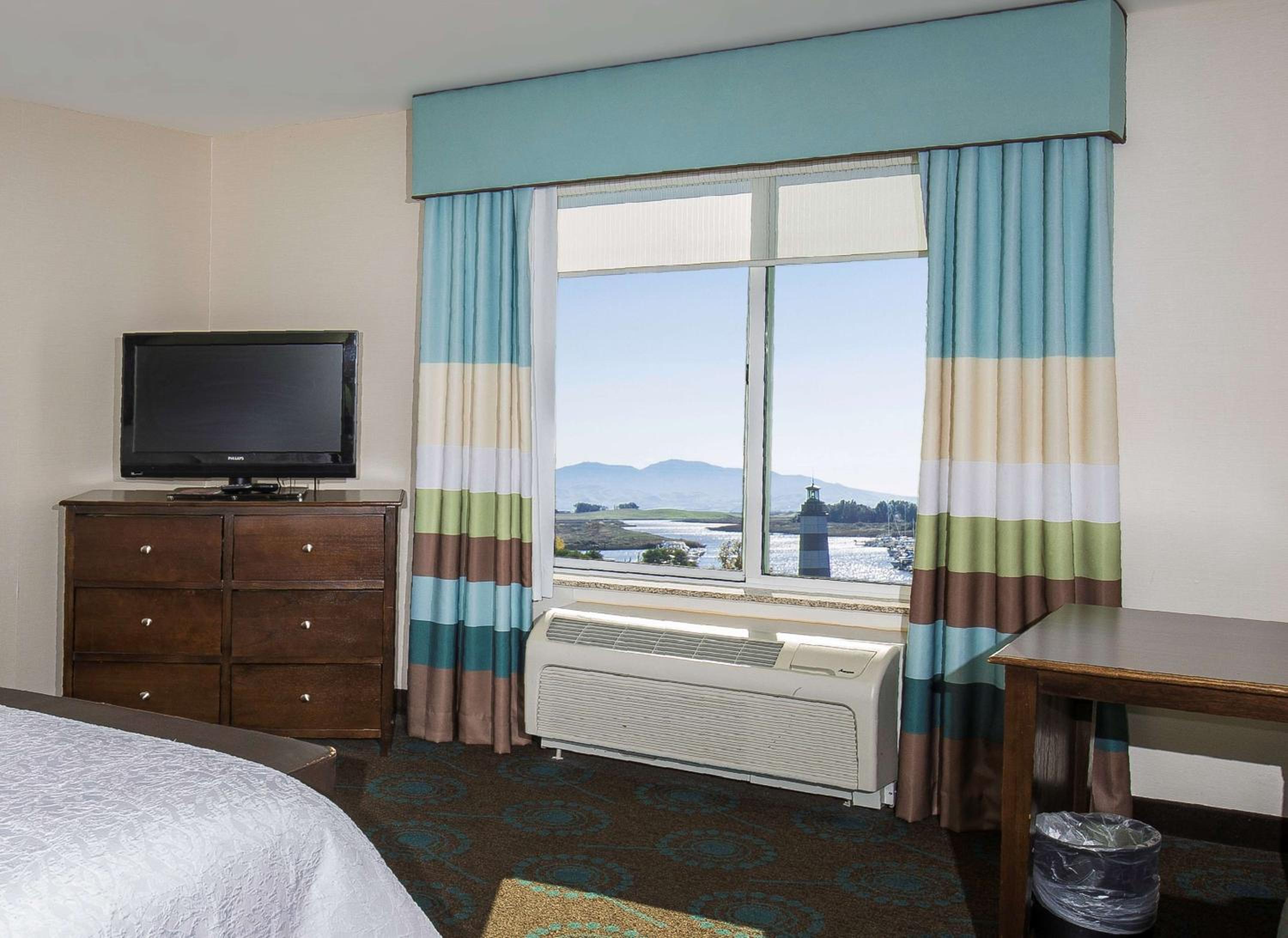 Hampton Inn Suites Suisun City Waterfront - Property Image 19