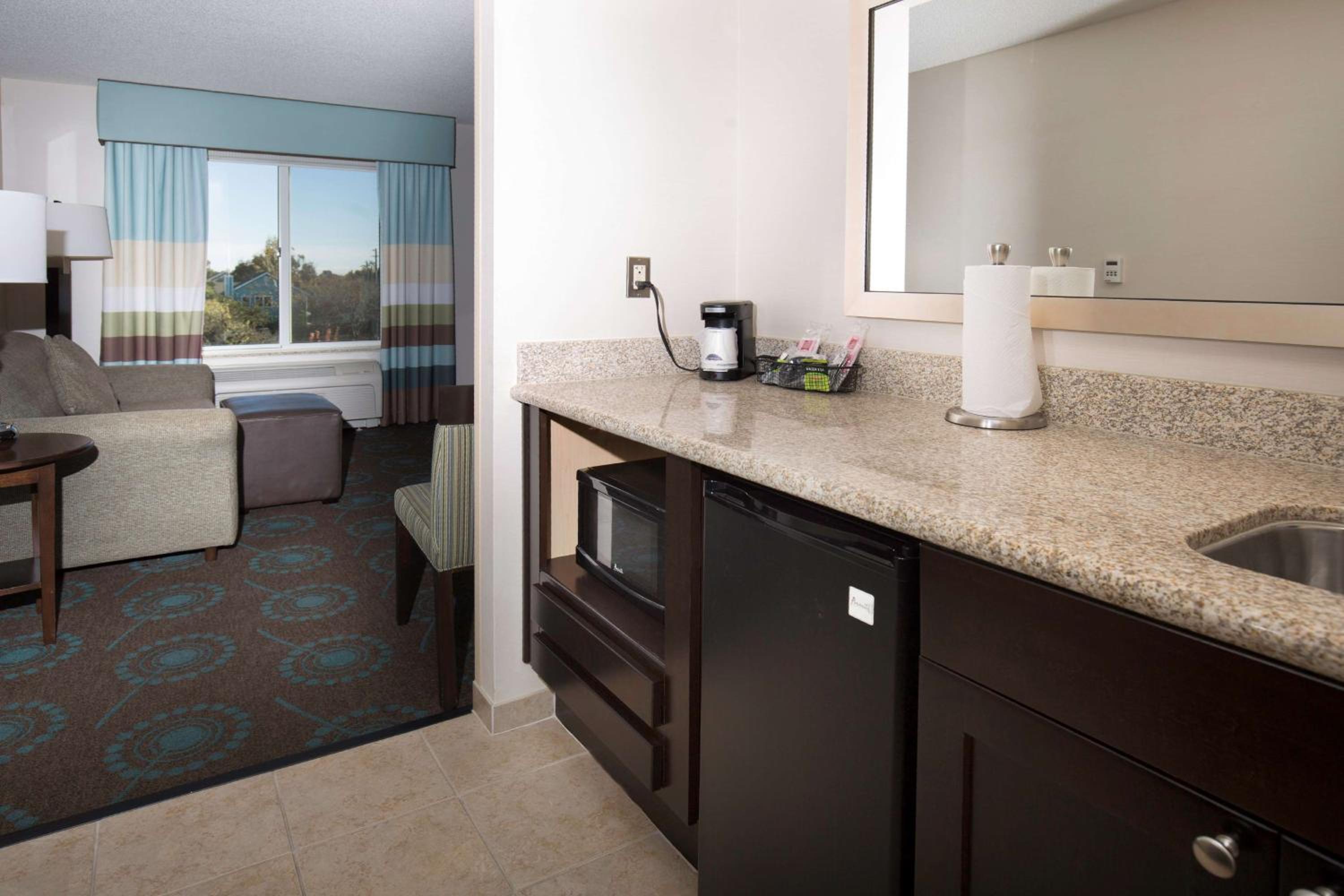 Hampton Inn Suites Suisun City Waterfront - Property Image 26