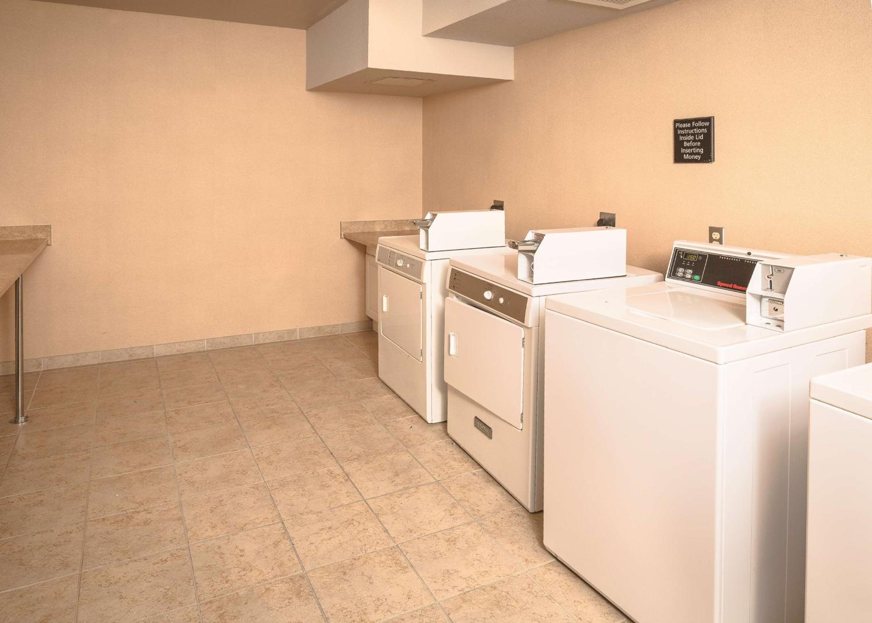 Hampton Inn Suites Suisun City Waterfront - Property Image 30
