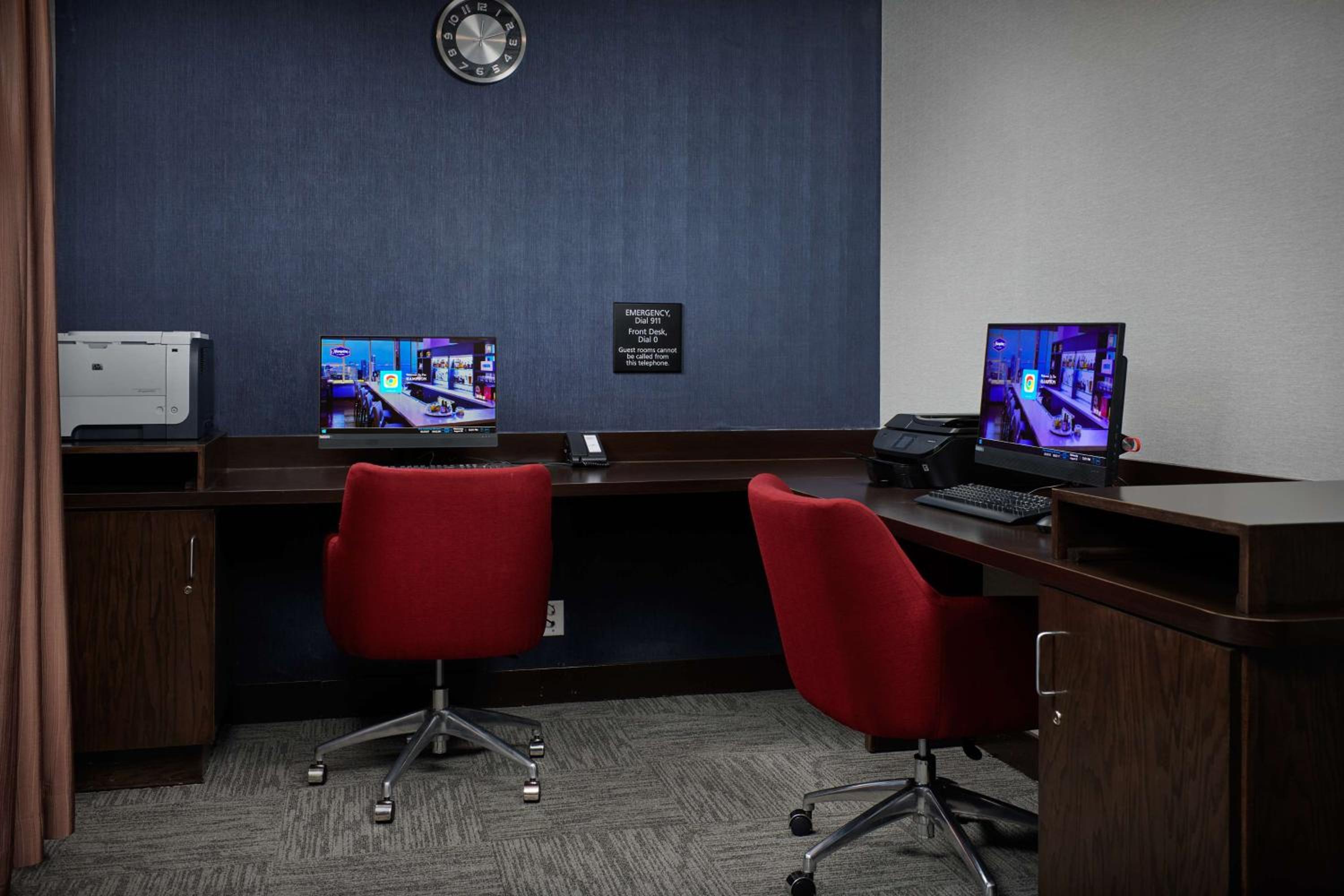 Bartlesville Vacations - Hampton Inn Bartlesville - Property Image 3