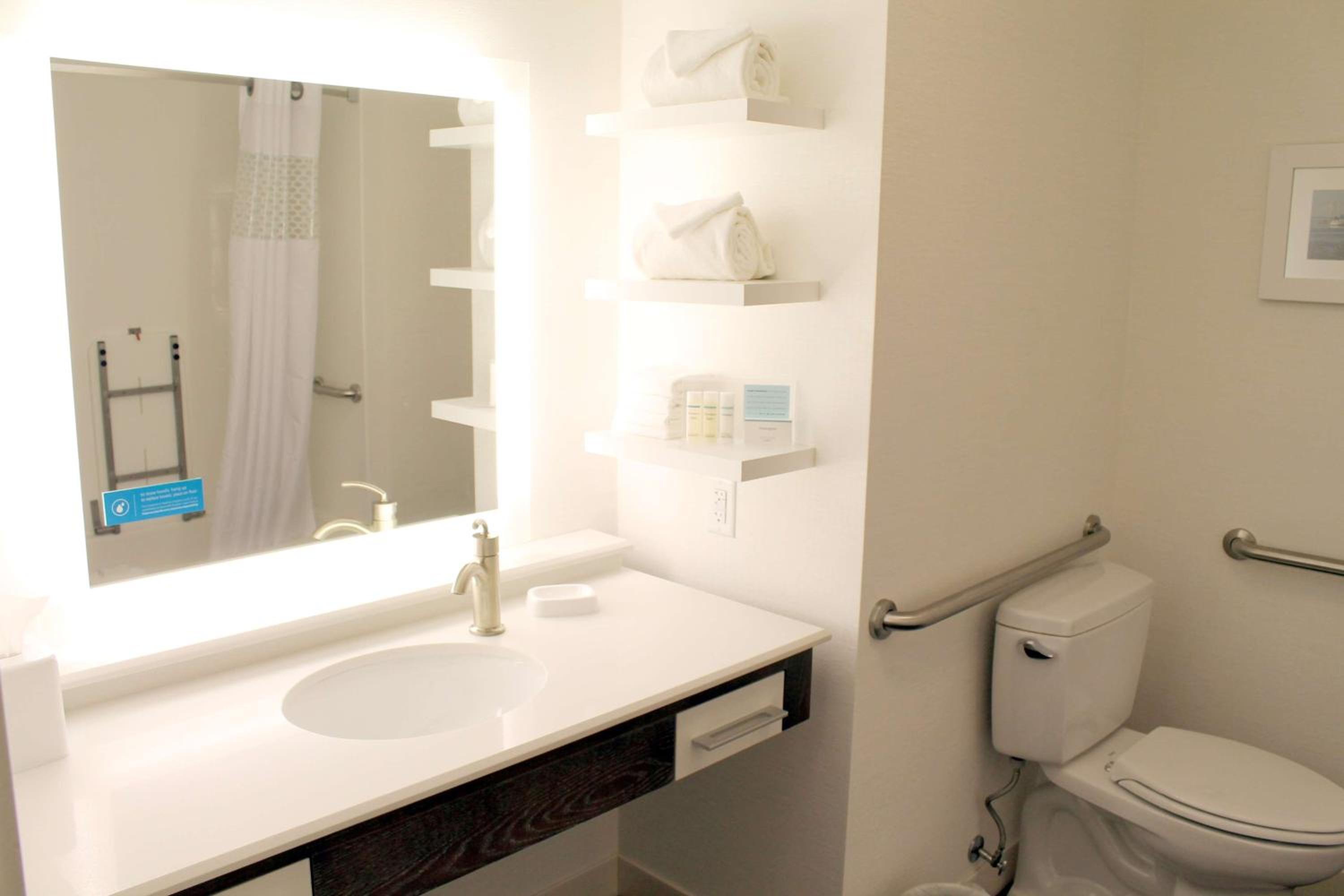 Cape Girardeau Vacations - Hampton Inn Cape Girardeau I-55 East, MO - Property Image 75