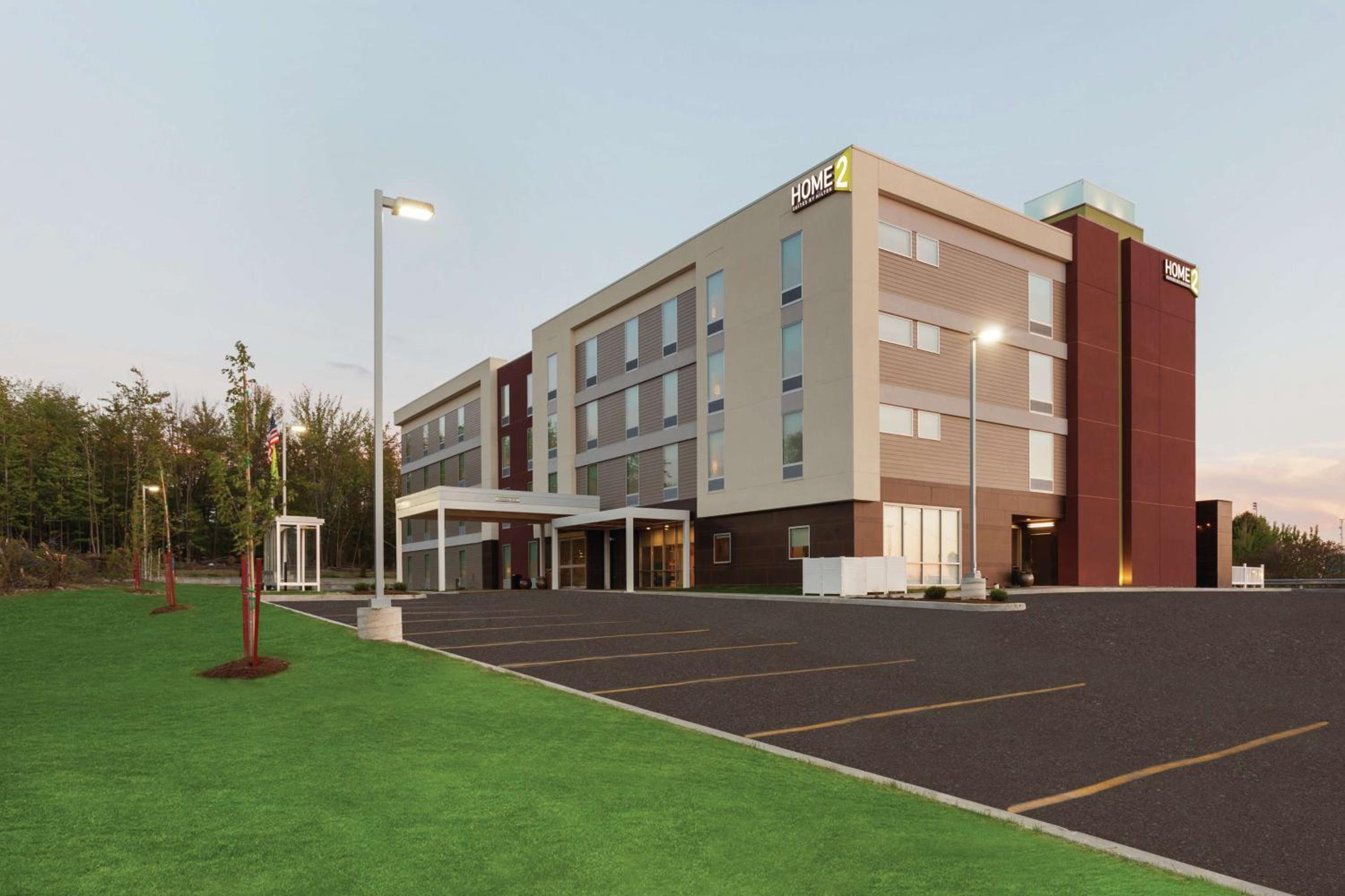 Hotel Home2 Suites by Hilton Erie - Image 1