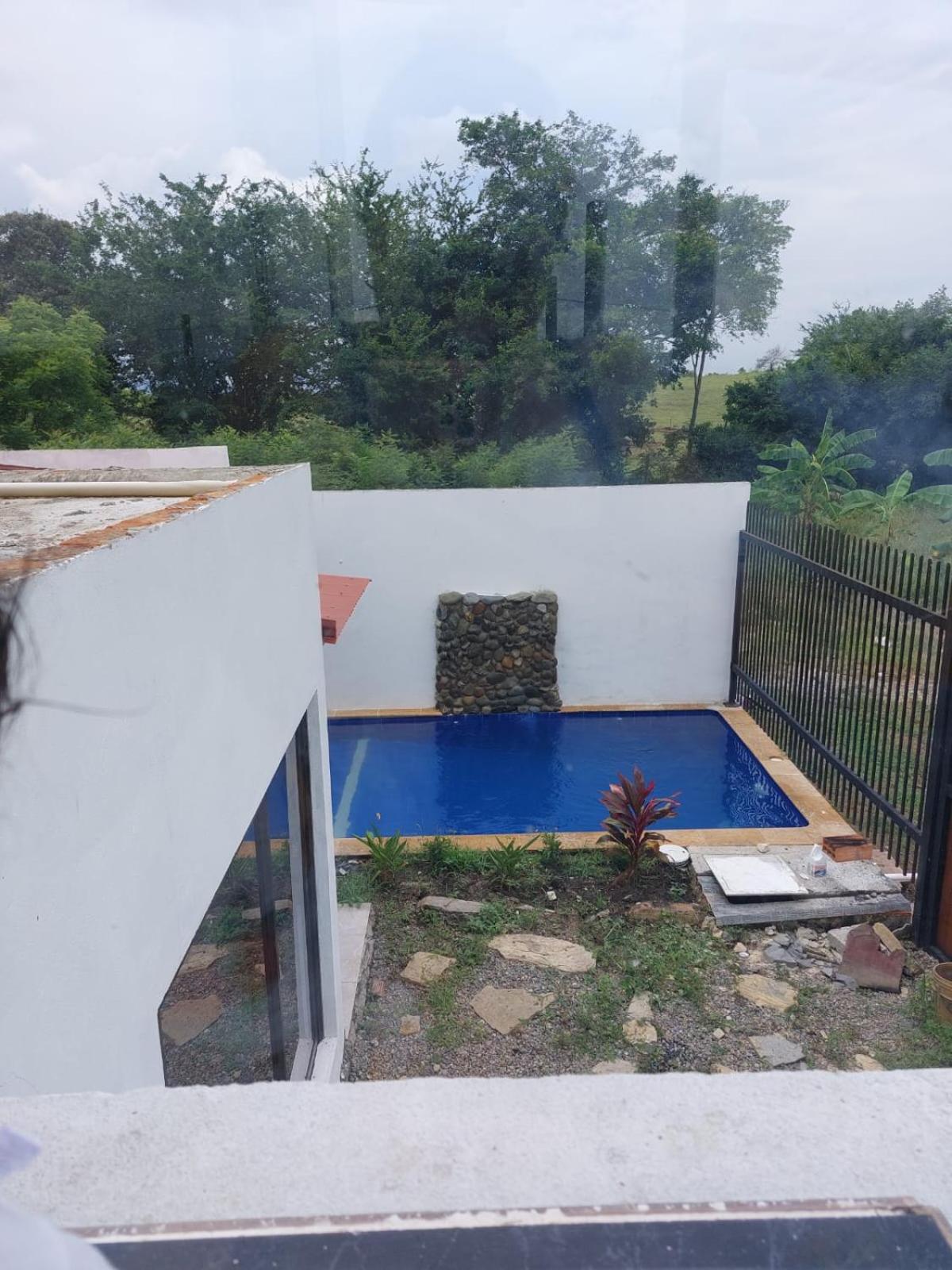 CASA CON PISCINA PRIVADA RICAURTE