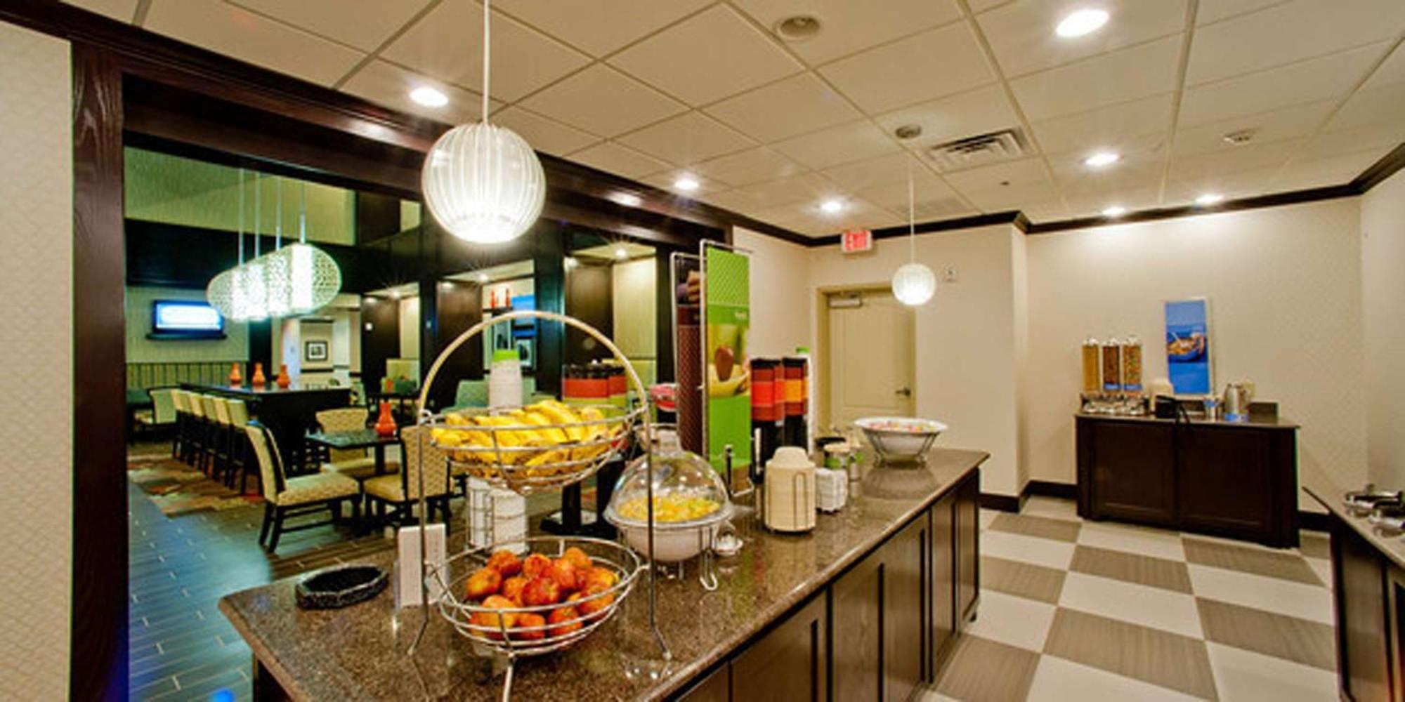 Denison Vacations - Hampton Inn  Suites Denison - Property Image 11