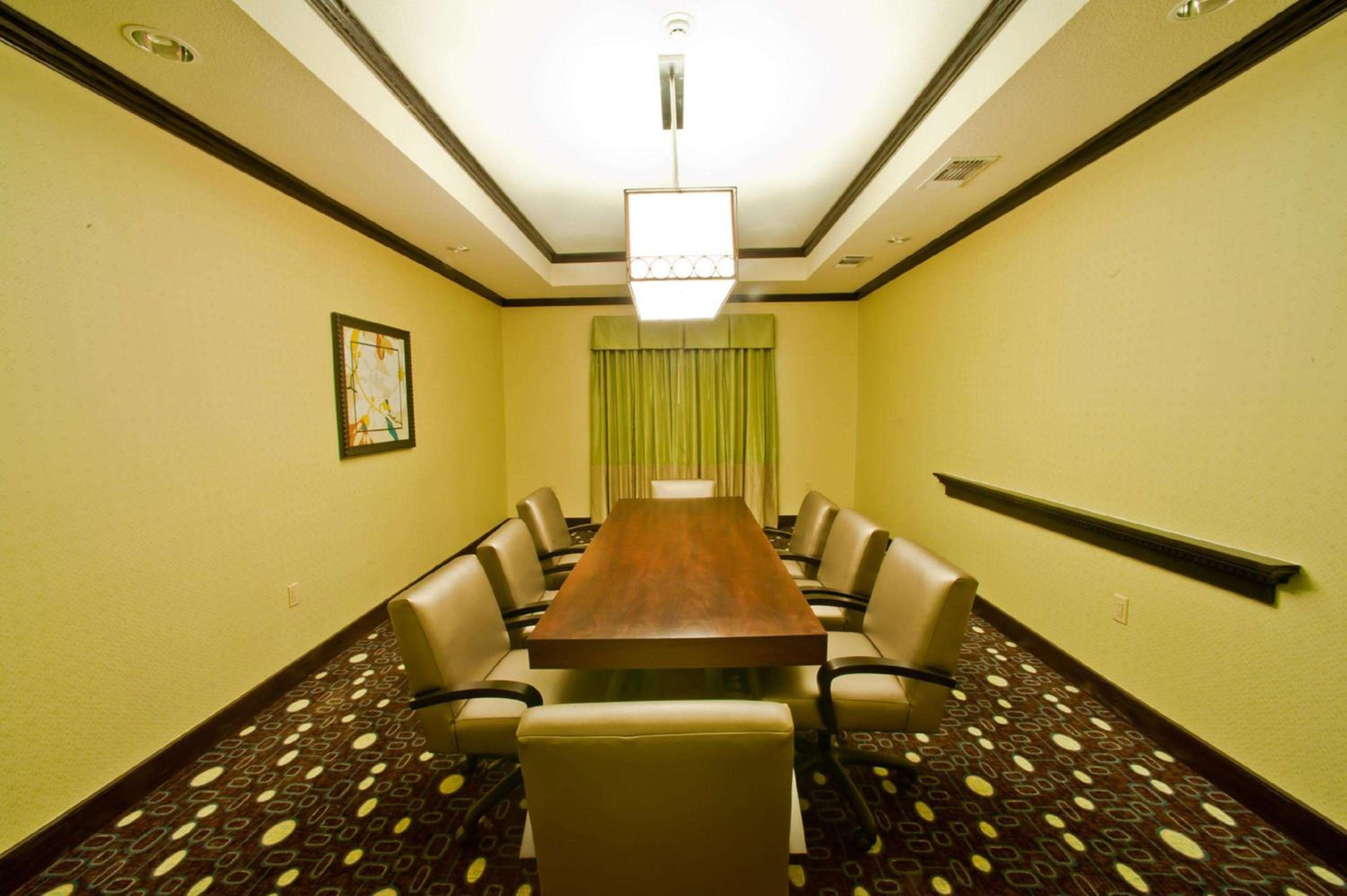 Denison Vacations - Hampton Inn  Suites Denison - Property Image 5