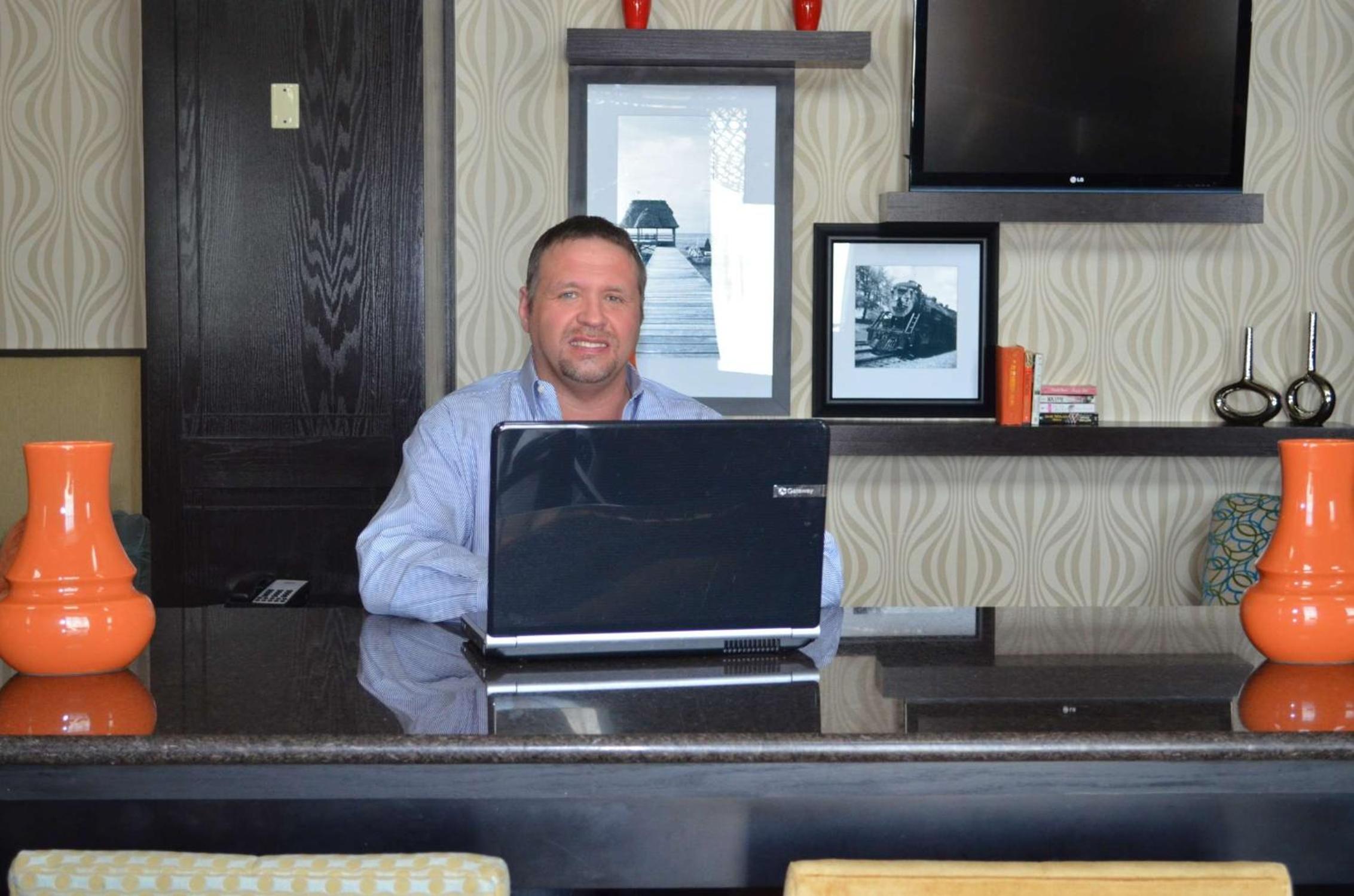 Denison Vacations - Hampton Inn  Suites Denison - Property Image 3
