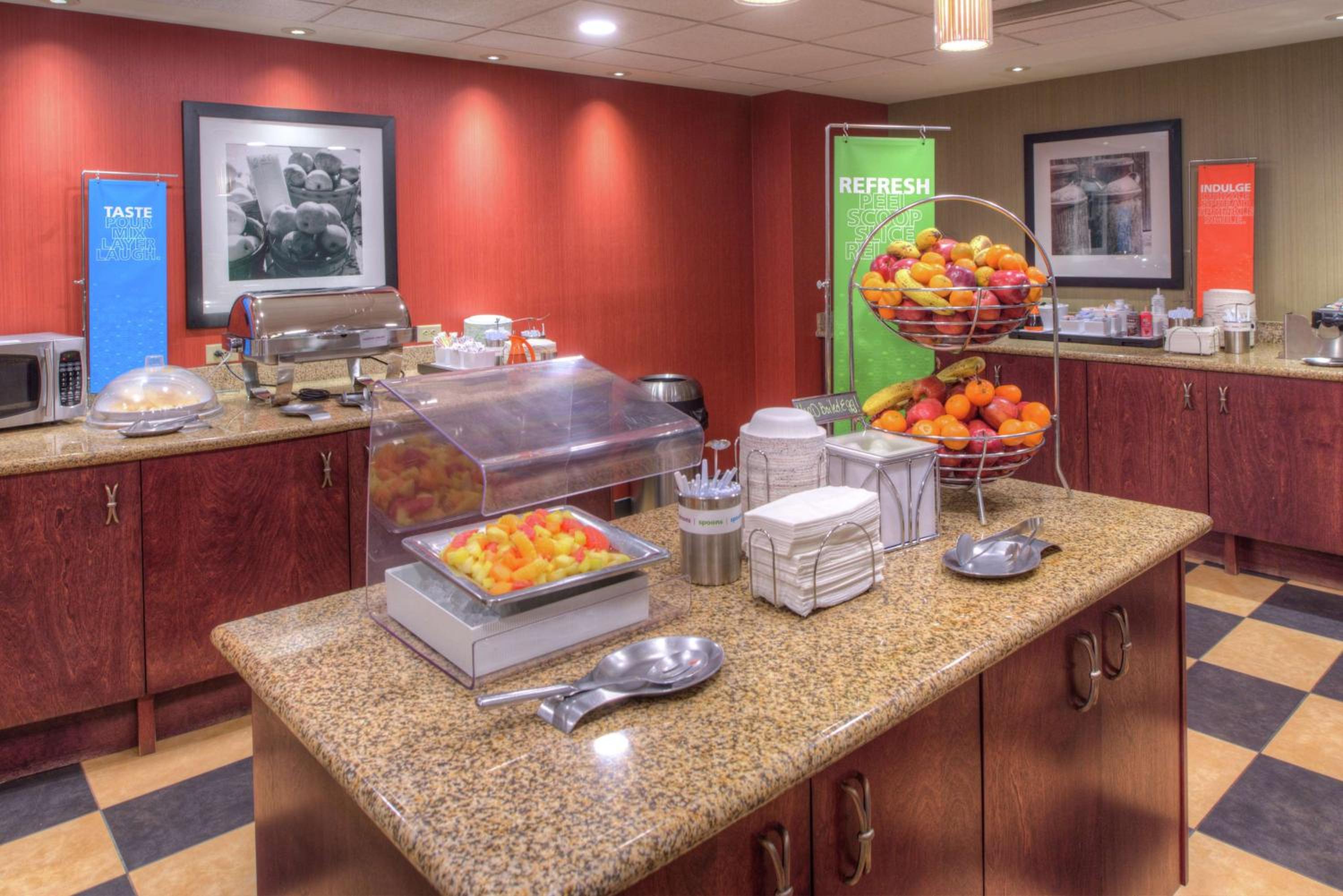 Hampton Inn  Suites Rifle - Property Image 3