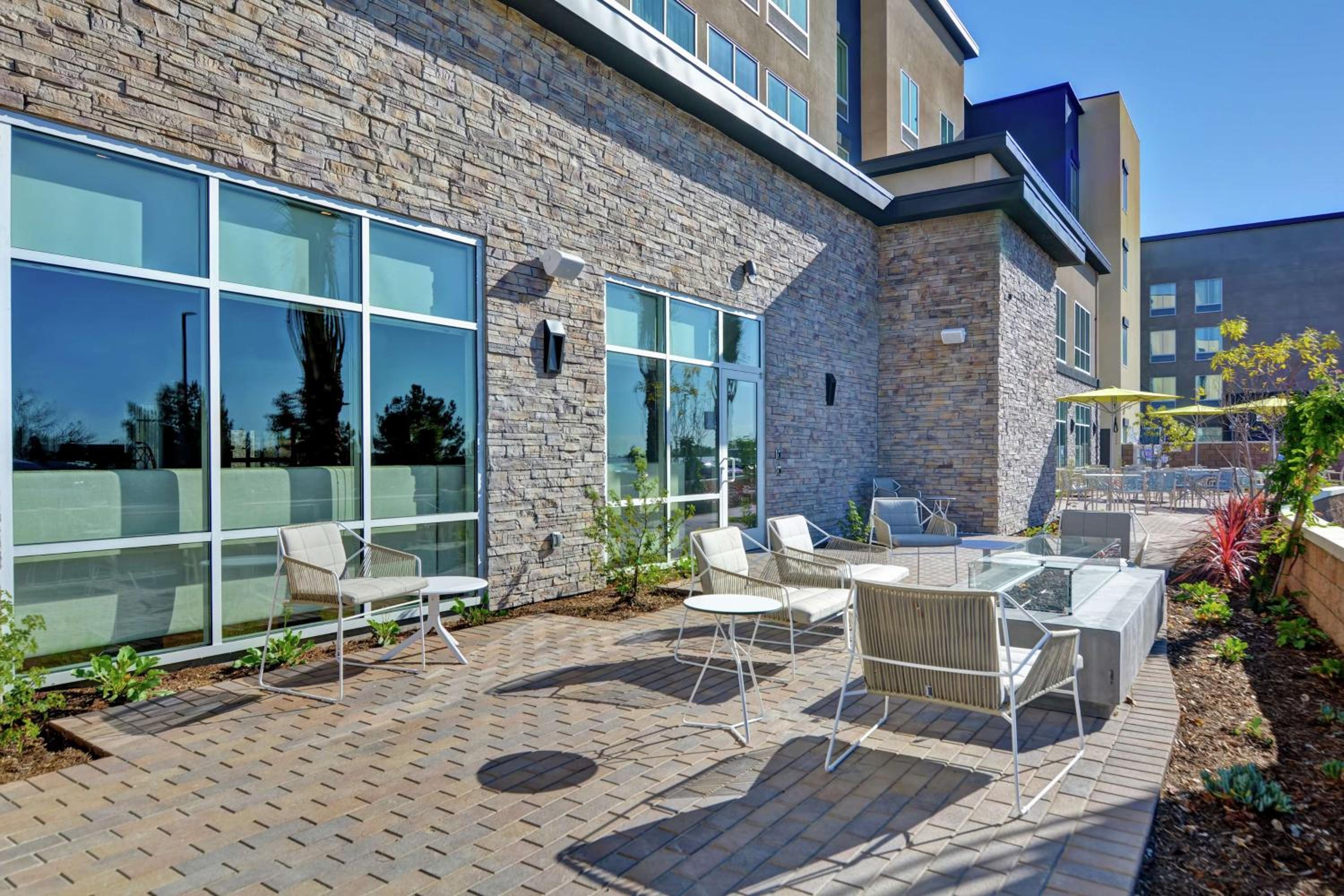 San Diego Vacations - Hampton Inn Chula Vista Eastlake - Property Image 22