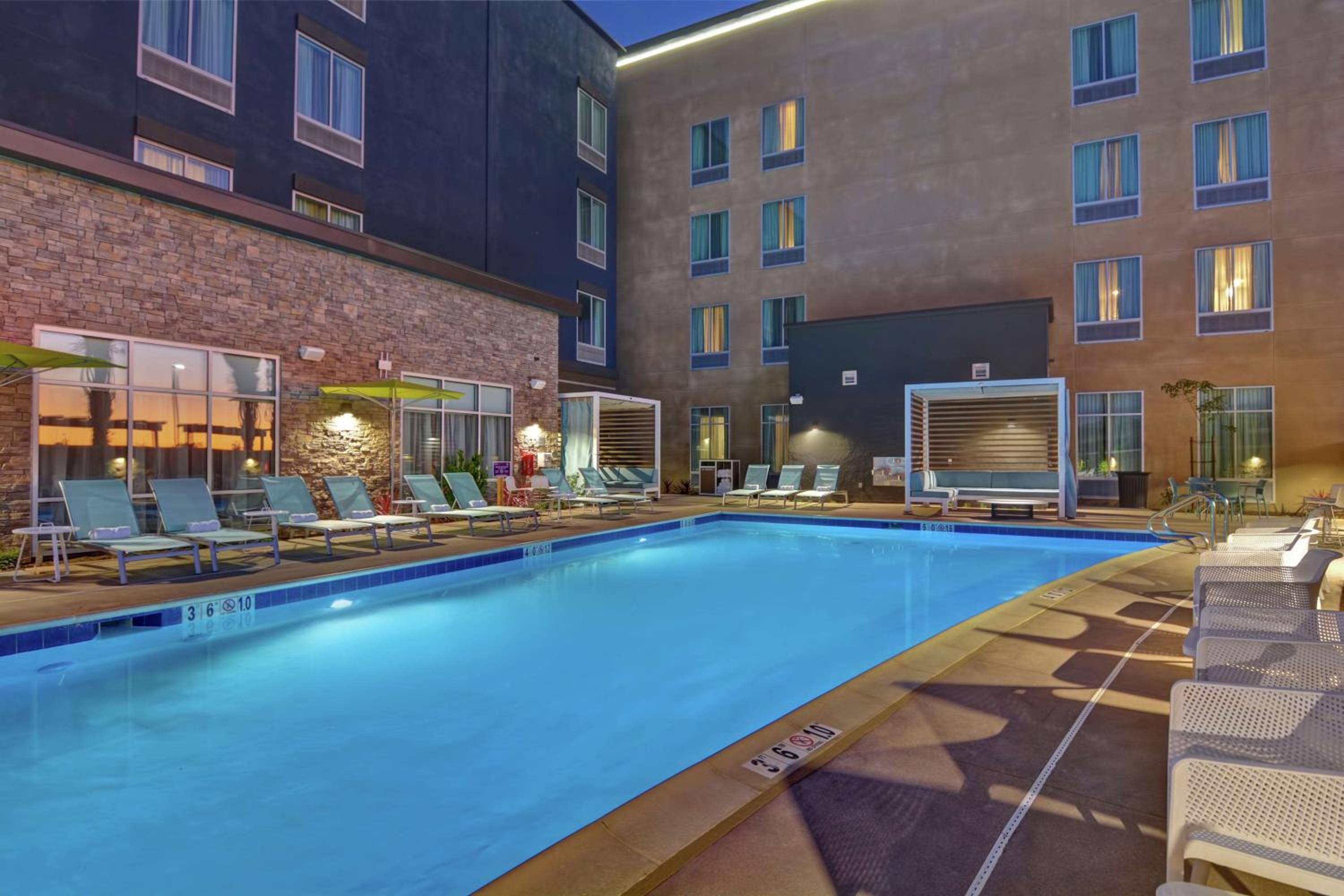 San Diego Vacations - Hampton Inn Chula Vista Eastlake - Property Image 38
