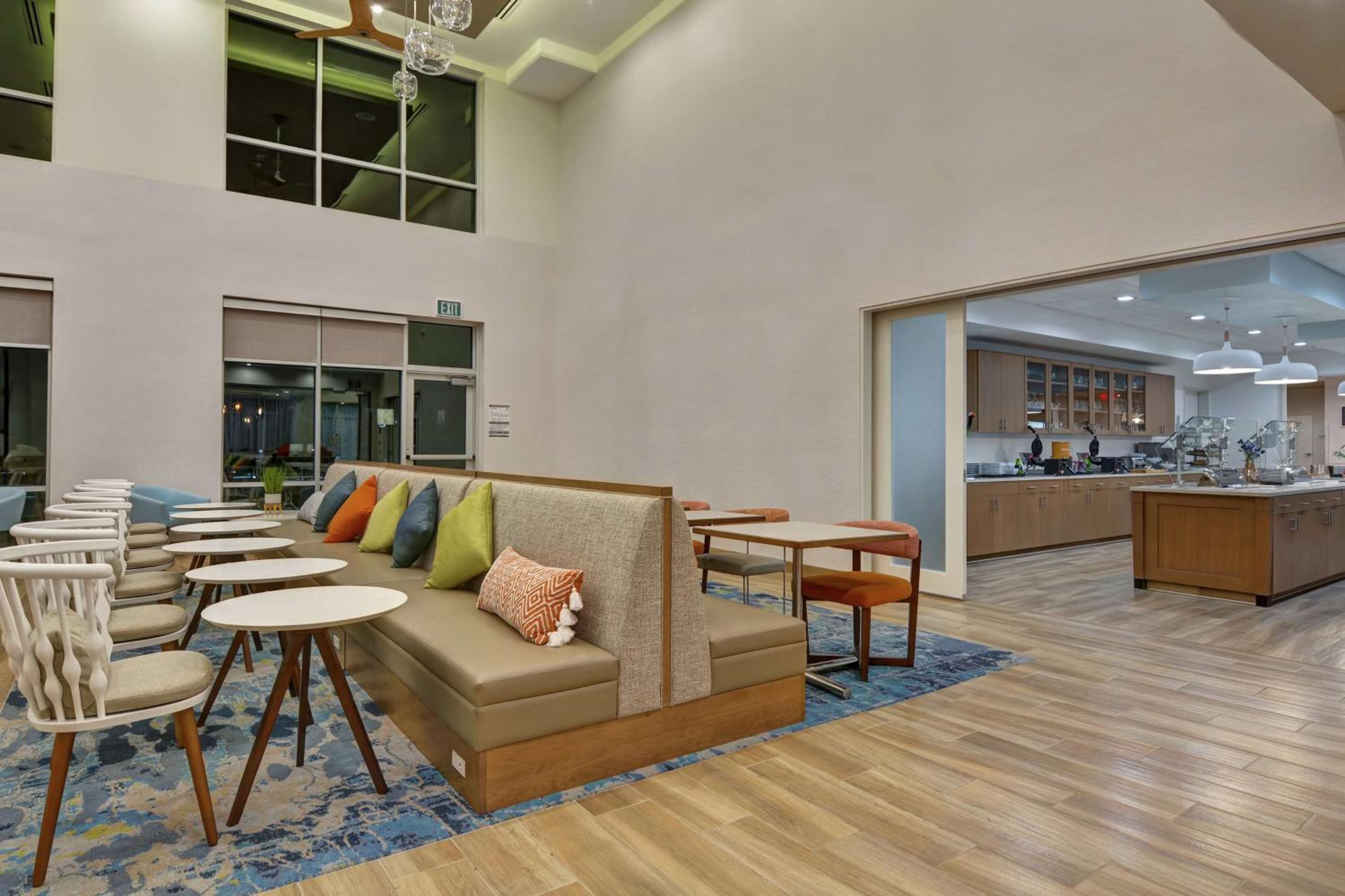 San Diego Vacations - Hampton Inn Chula Vista Eastlake - Property Image 32