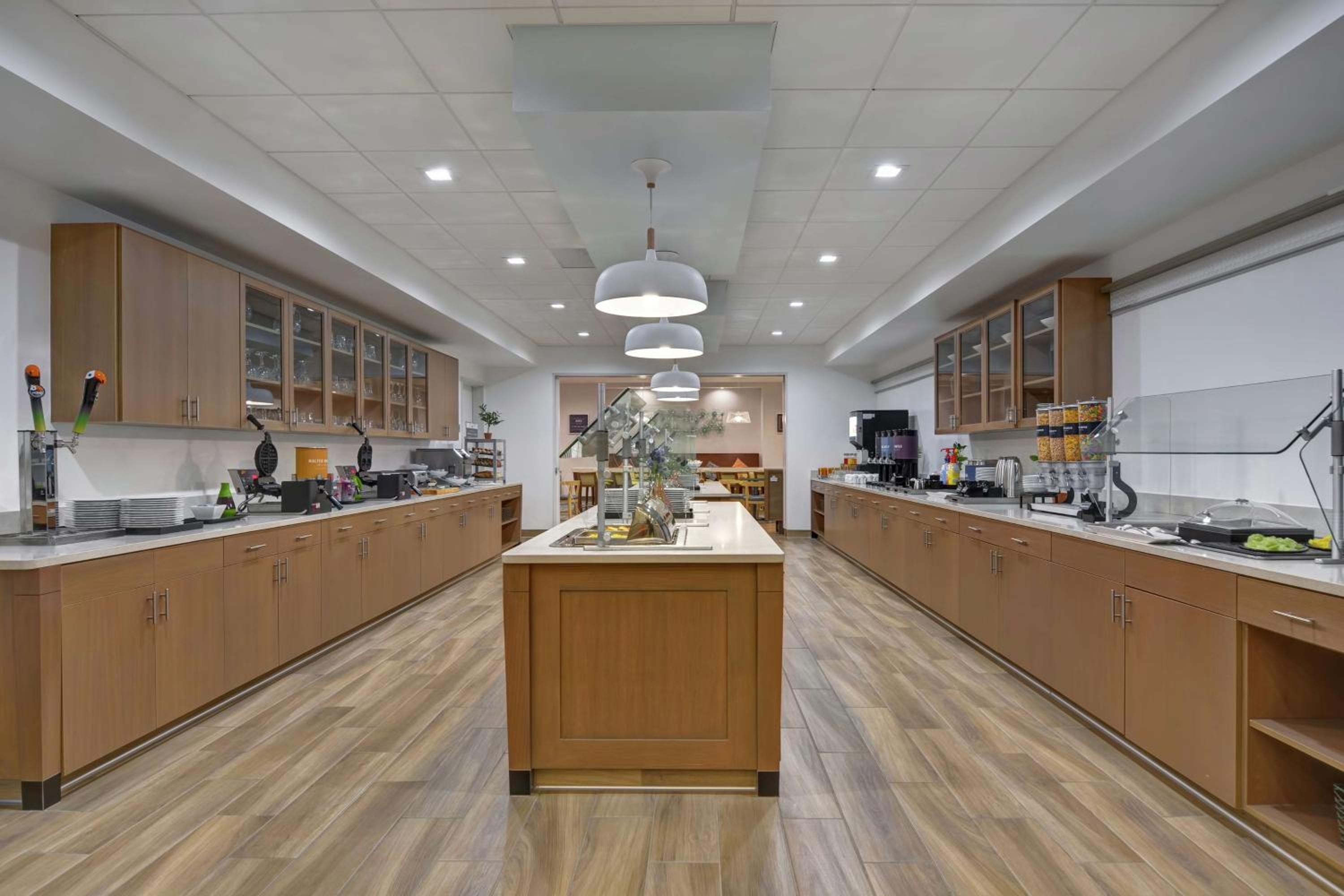 San Diego Vacations - Hampton Inn Chula Vista Eastlake - Property Image 34